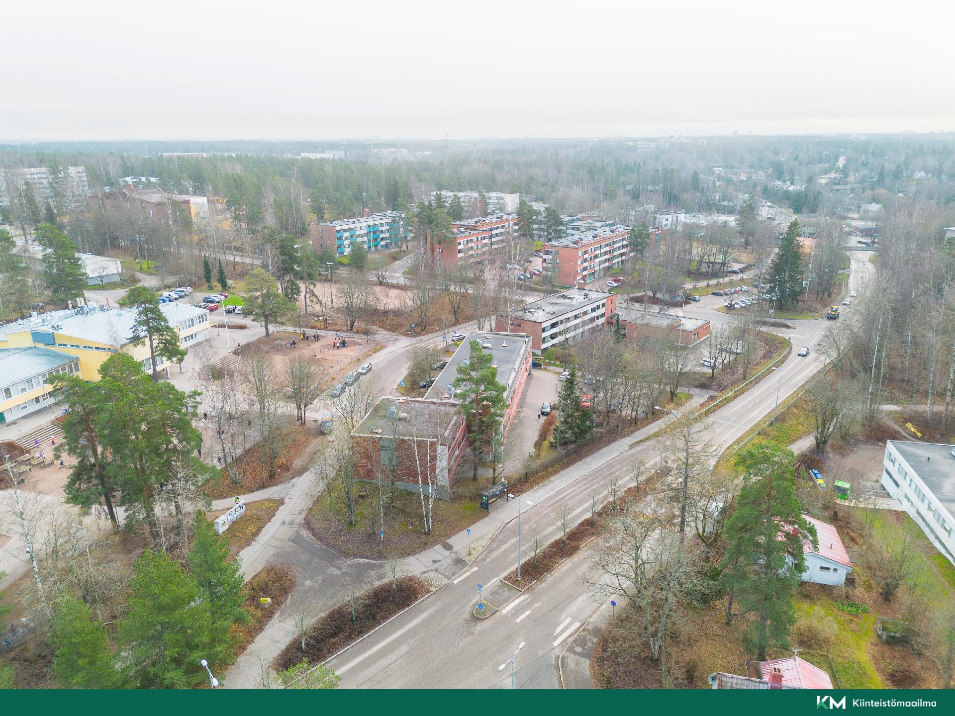 Kievarinraitti 4, Viherlaakso, Espoo