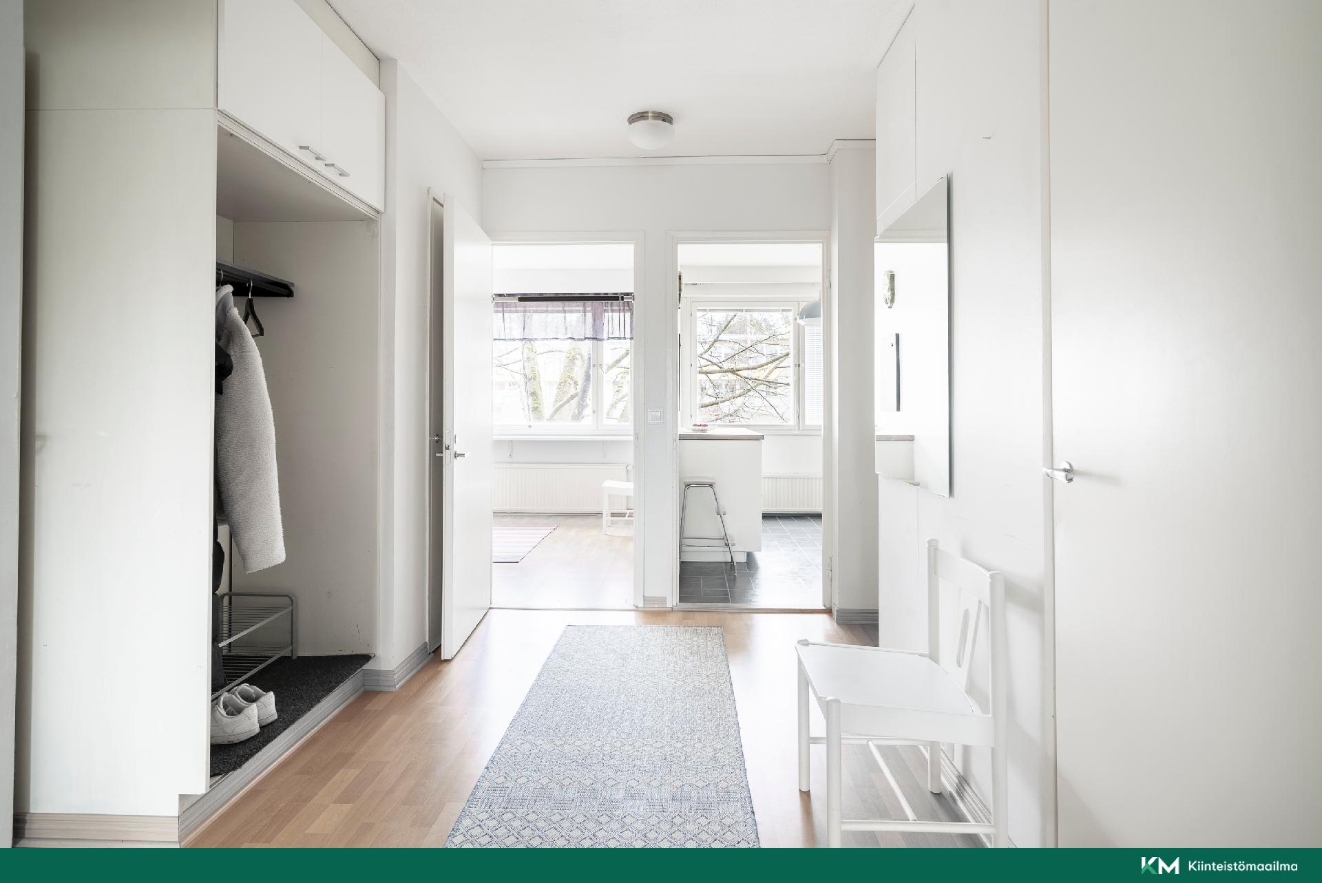 Kievarinraitti 4, Viherlaakso, Espoo