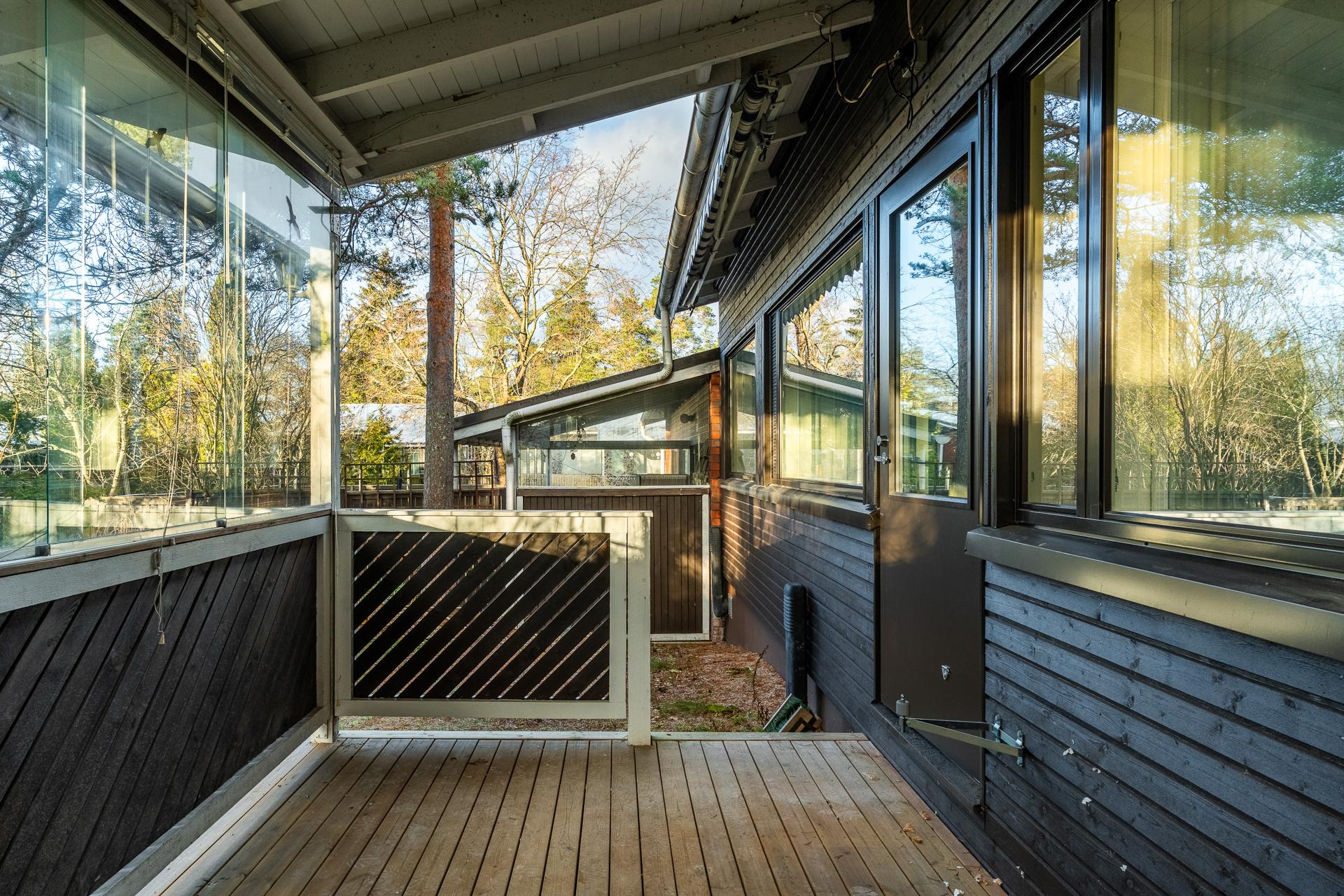 Jukolanahde 6, Mankkaa, Espoo