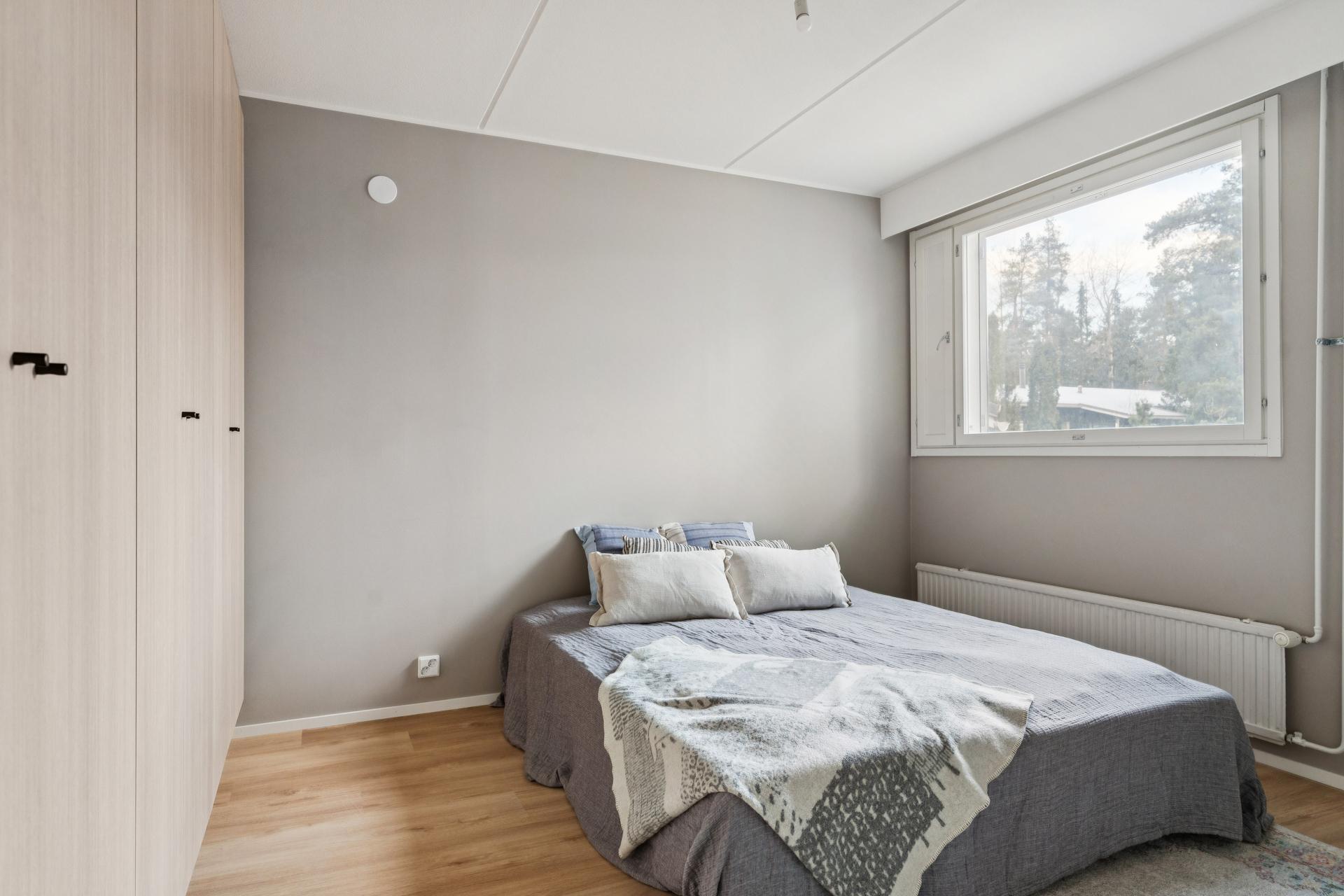 Jukolanahde 6, Mankkaa, Espoo