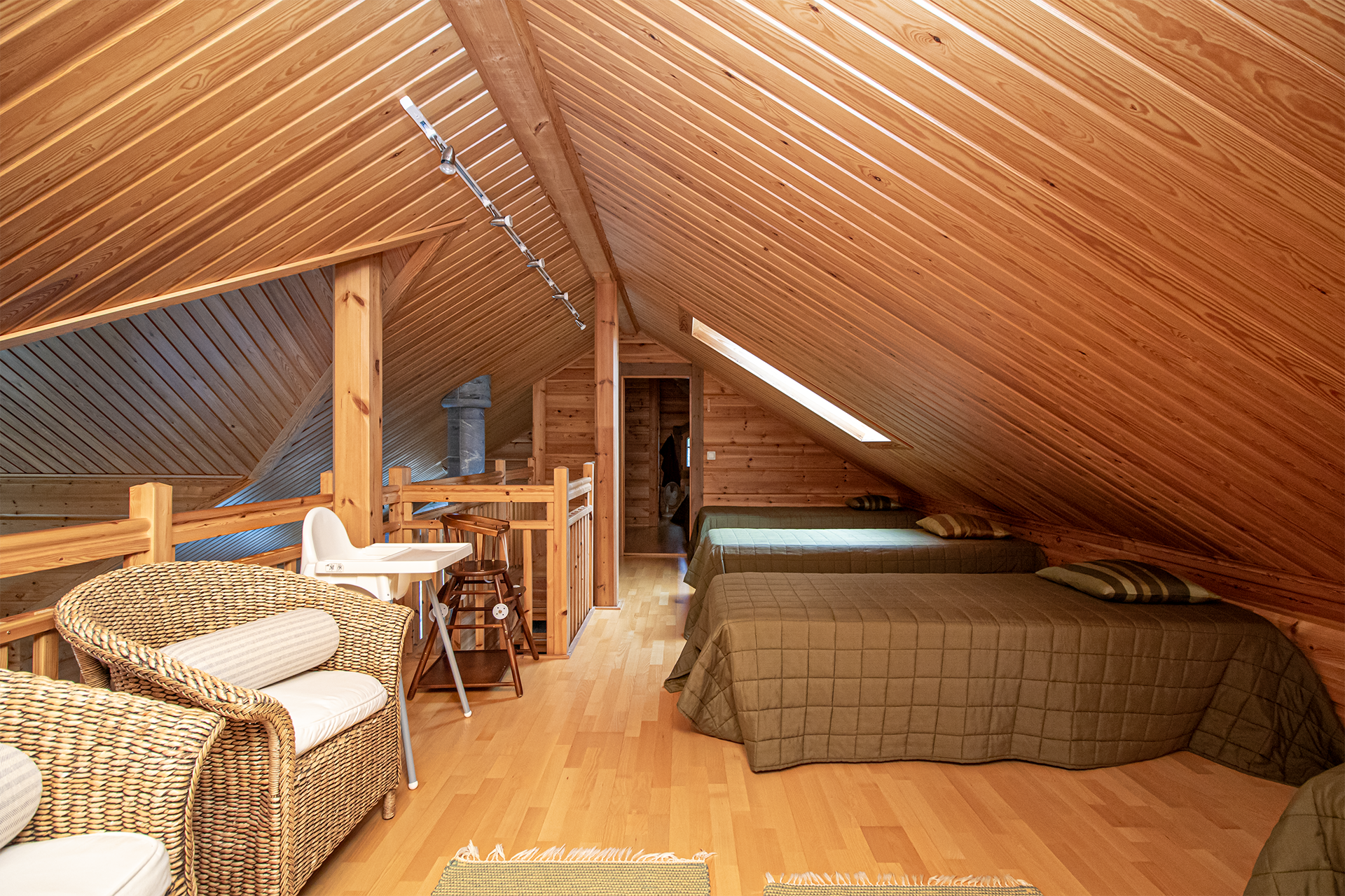 Lomaniementie 2, Tahkovuori, Kuopio