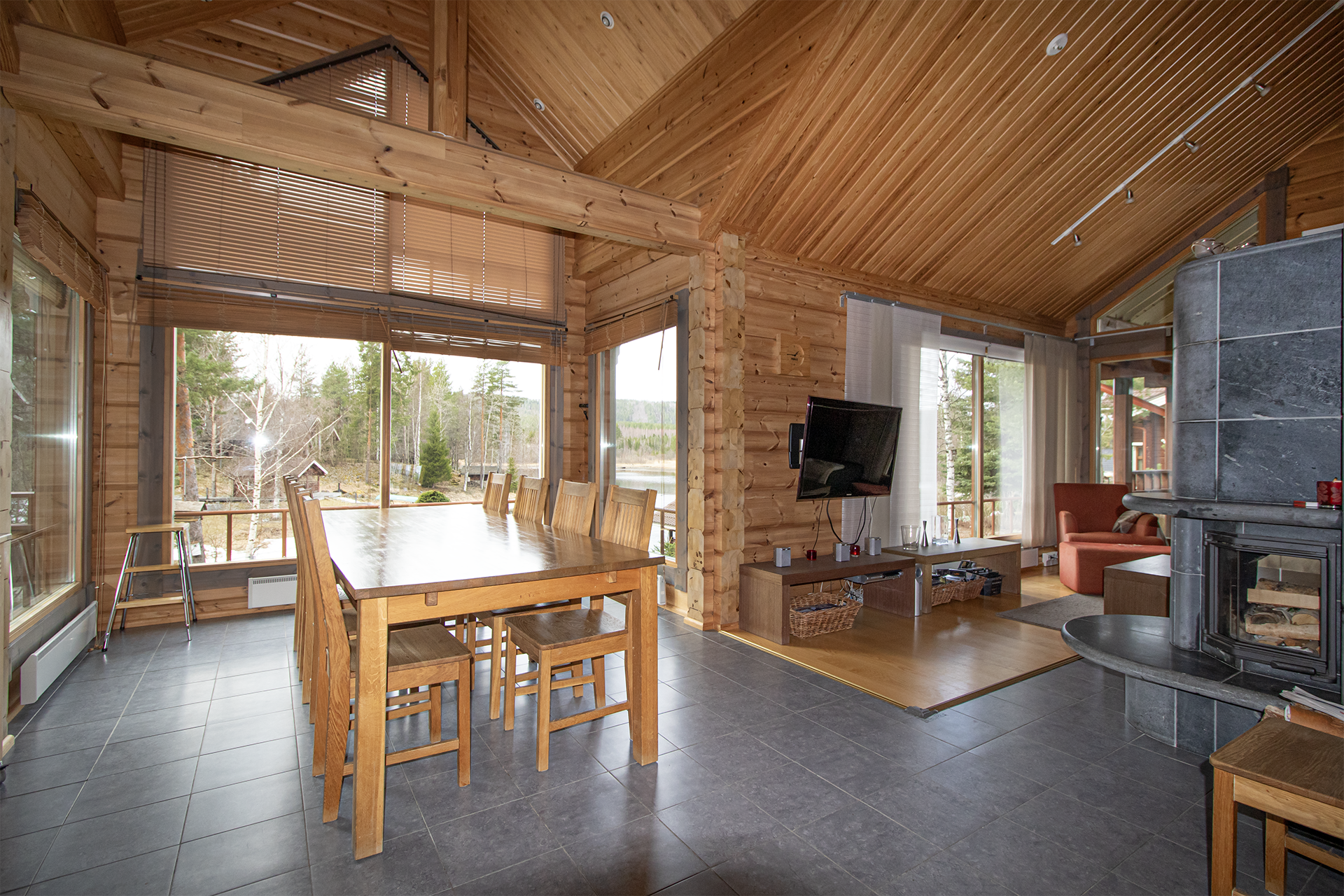 Lomaniementie 2, Tahkovuori, Kuopio