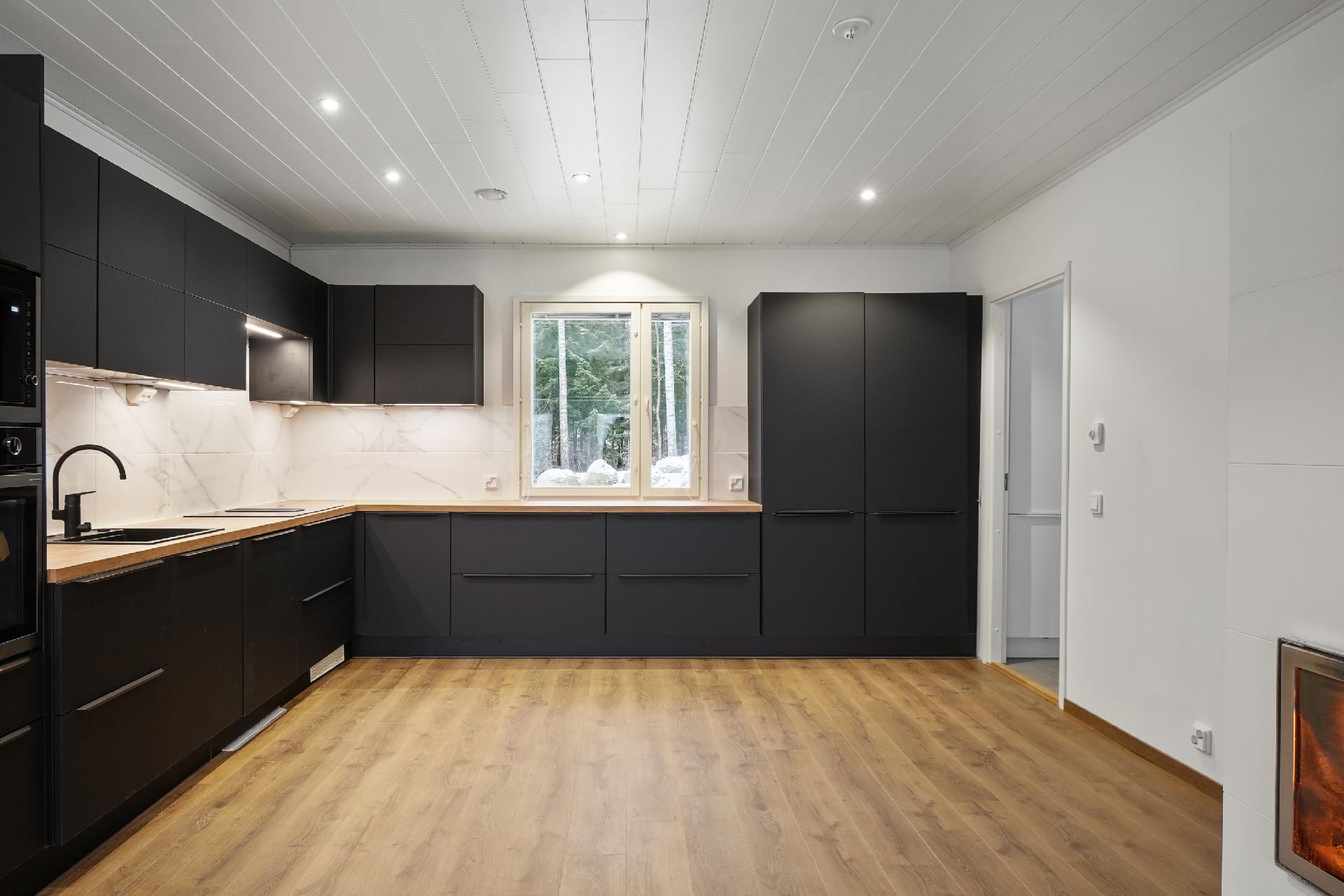 Haukankaarre 8, Metsäkorpi, Riihimäki