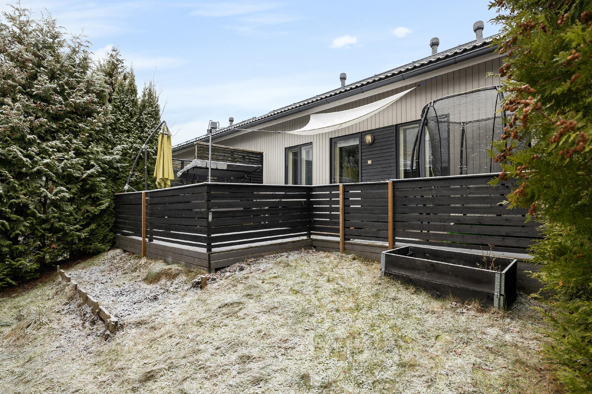 Lehmustontie 61, Vallinoja, Vantaa