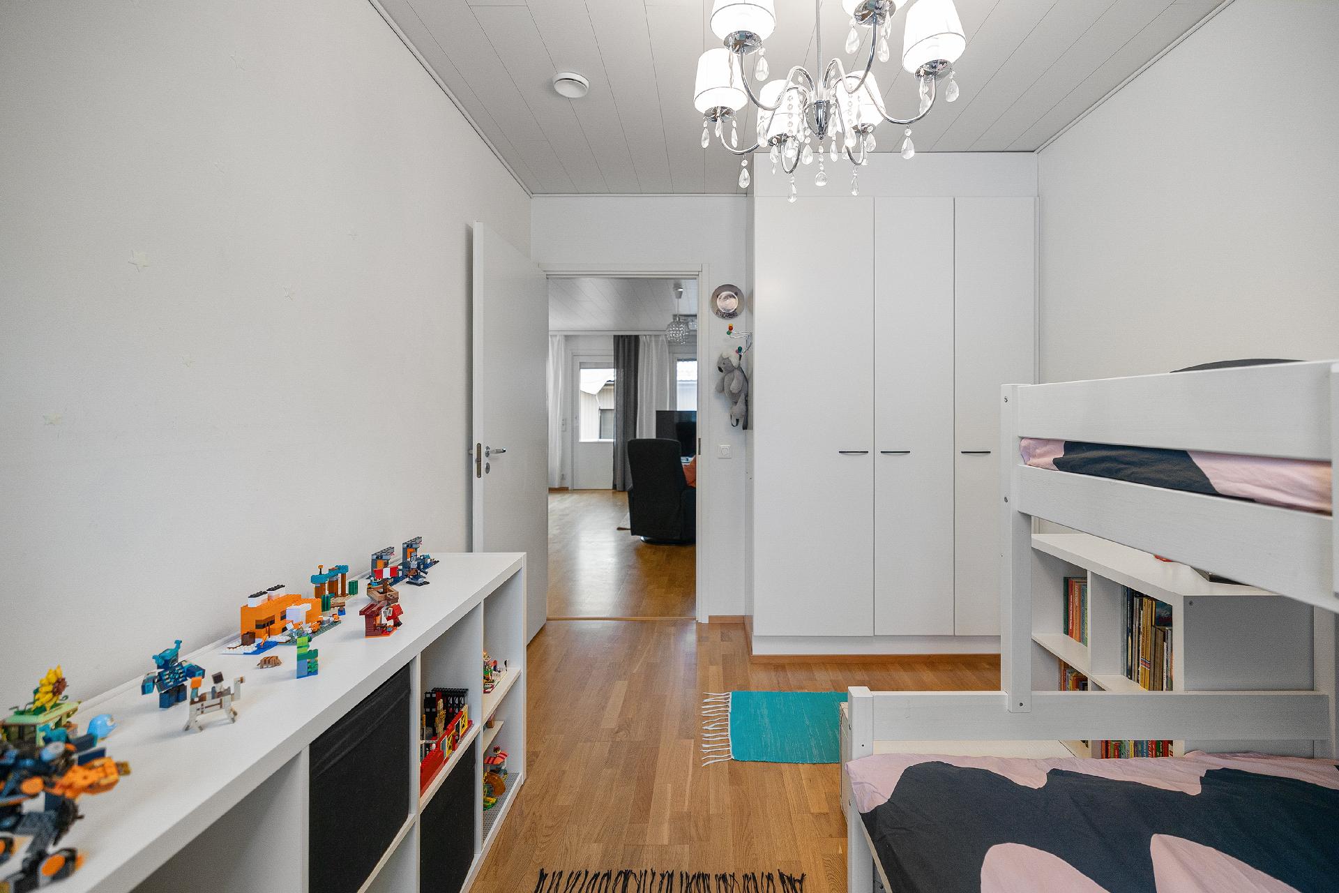 Lehmustontie 61, Vallinoja, Vantaa