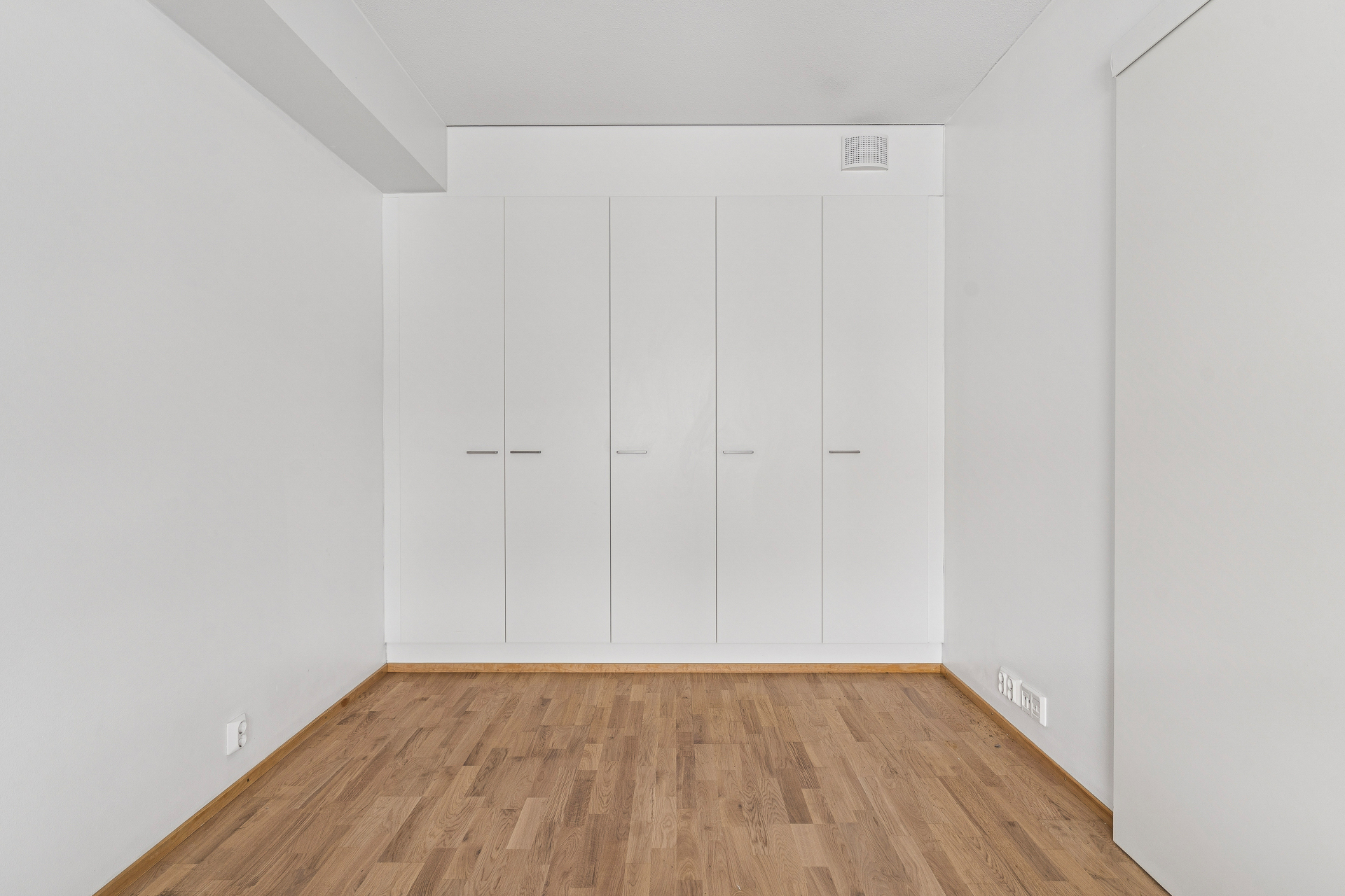 Makuuhuoneen kaapistot