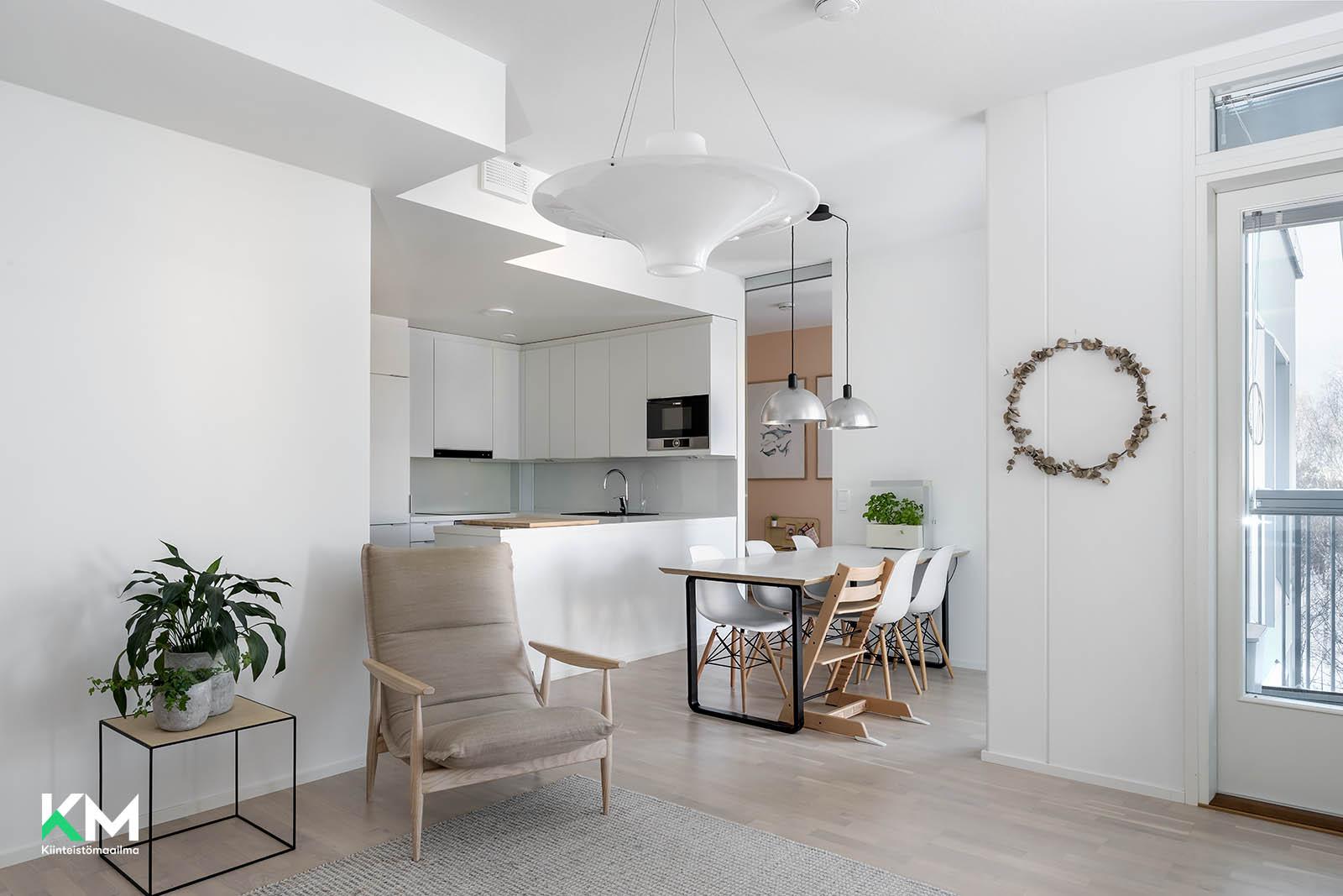 Isokatu 1, Keskusta, Oulu