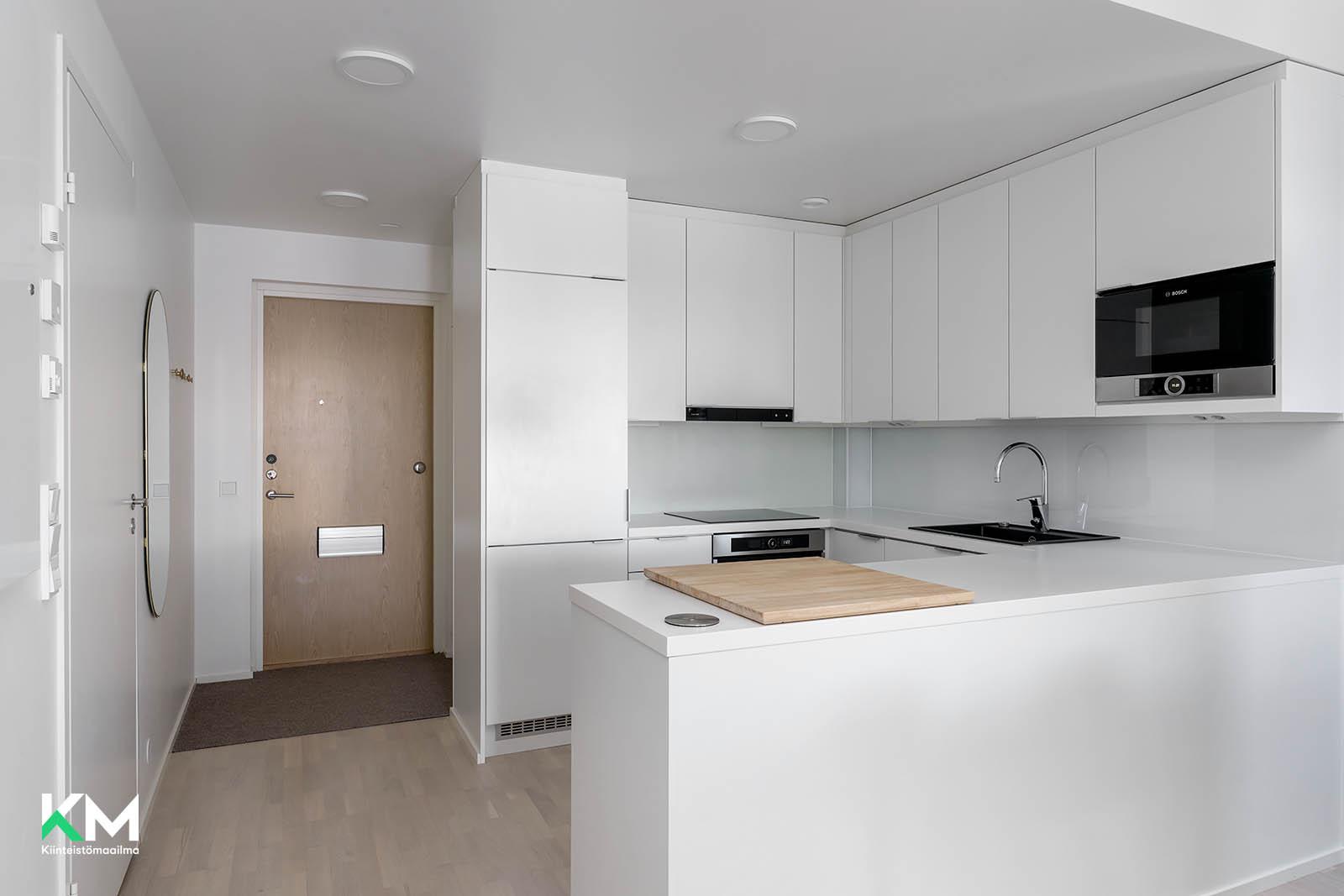 Isokatu 1, Keskusta, Oulu