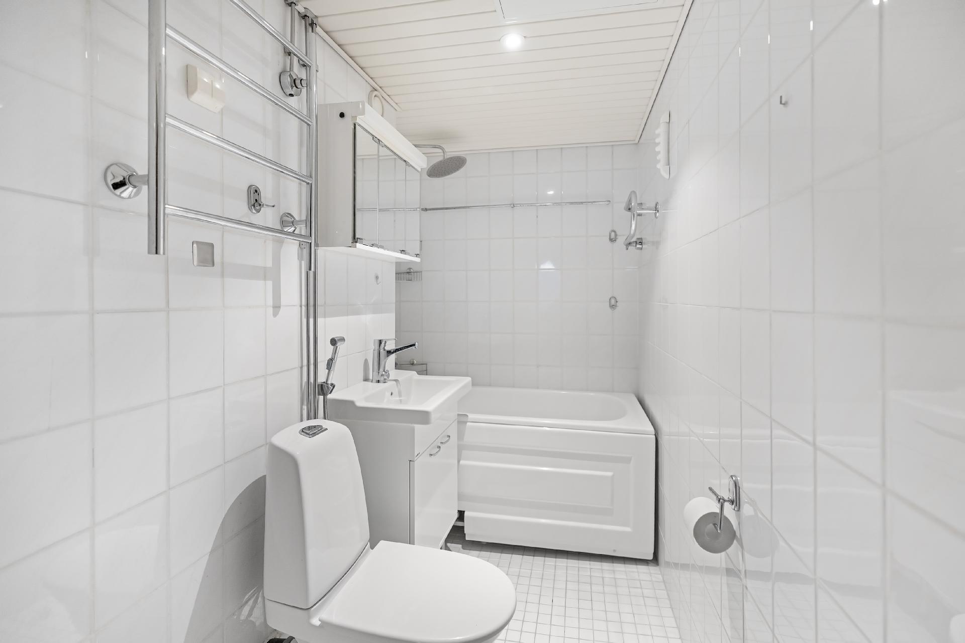 Tuusulantie 37, Untola, Kerava