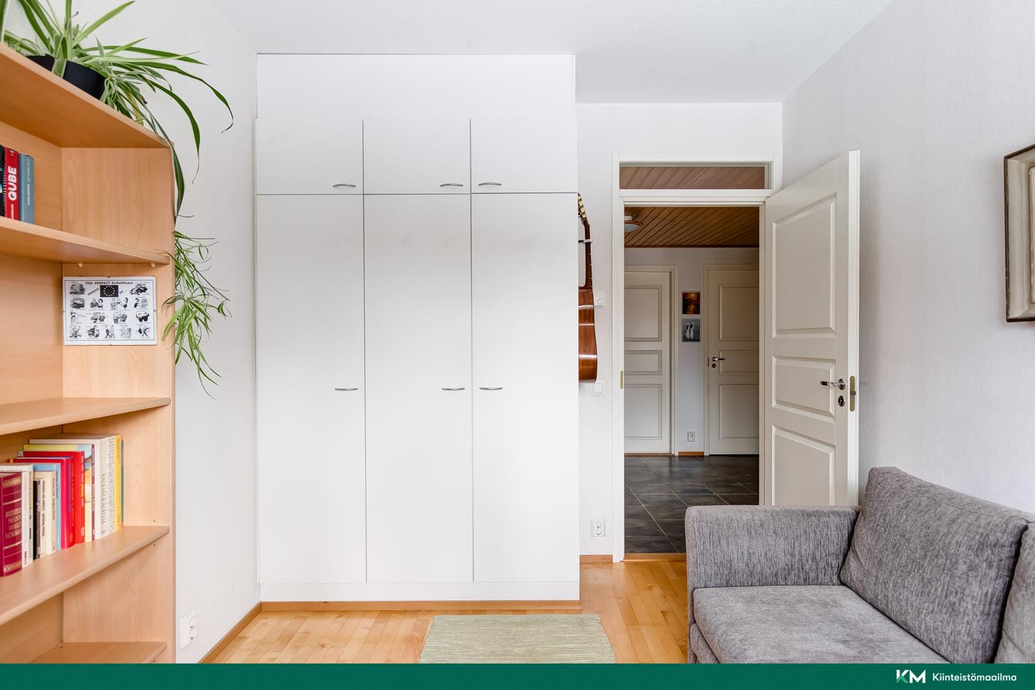 Isolammenkatu 13, Kaukajärvi, Tampere