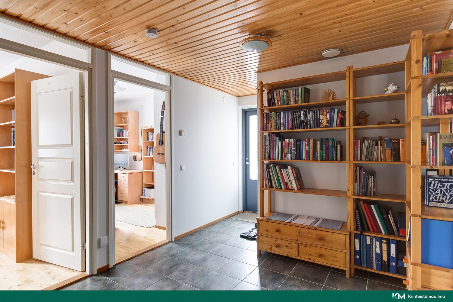 Isolammenkatu 13, Kaukajärvi, Tampere