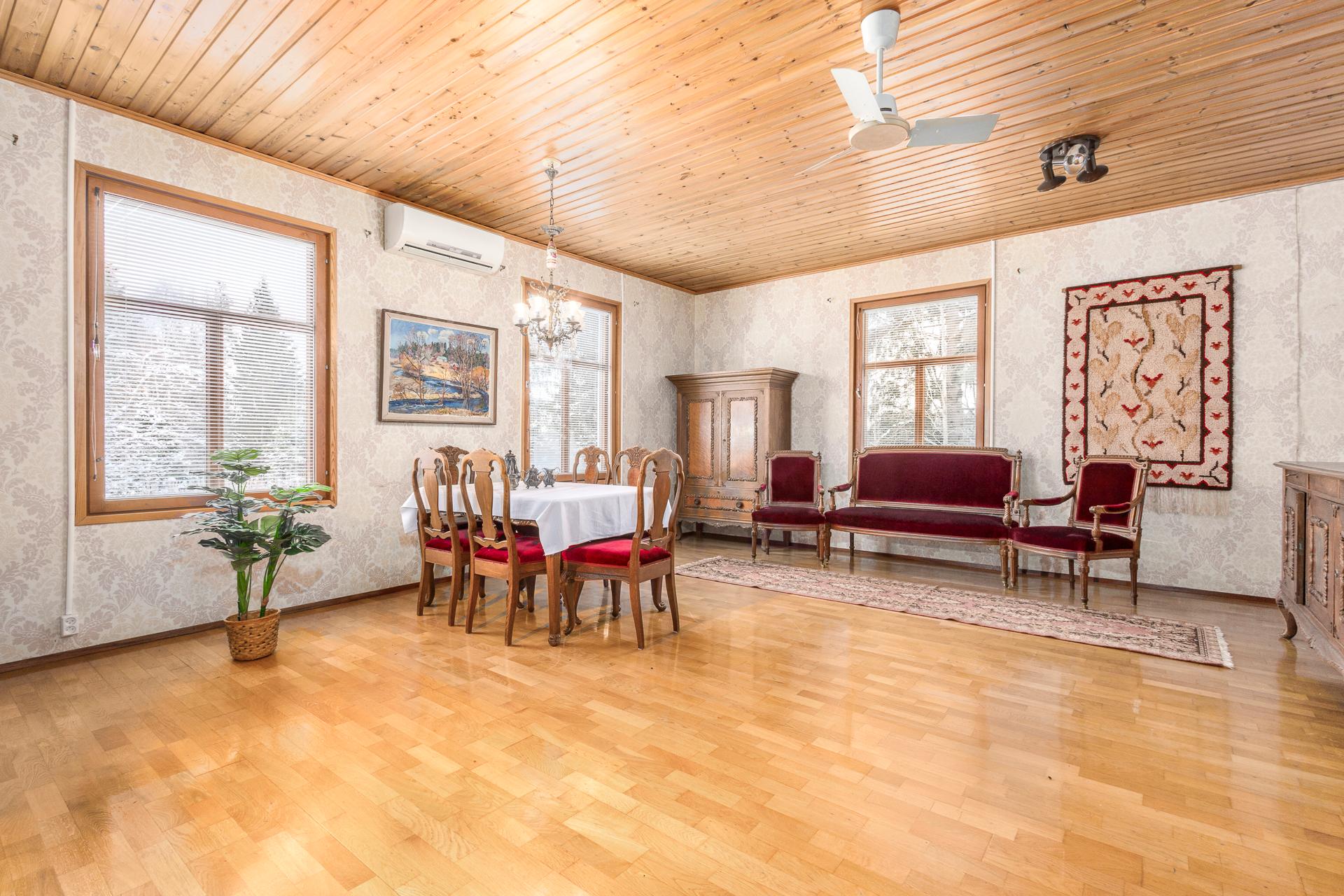 Usmintie 113, Kytäjä, Hyvinkää