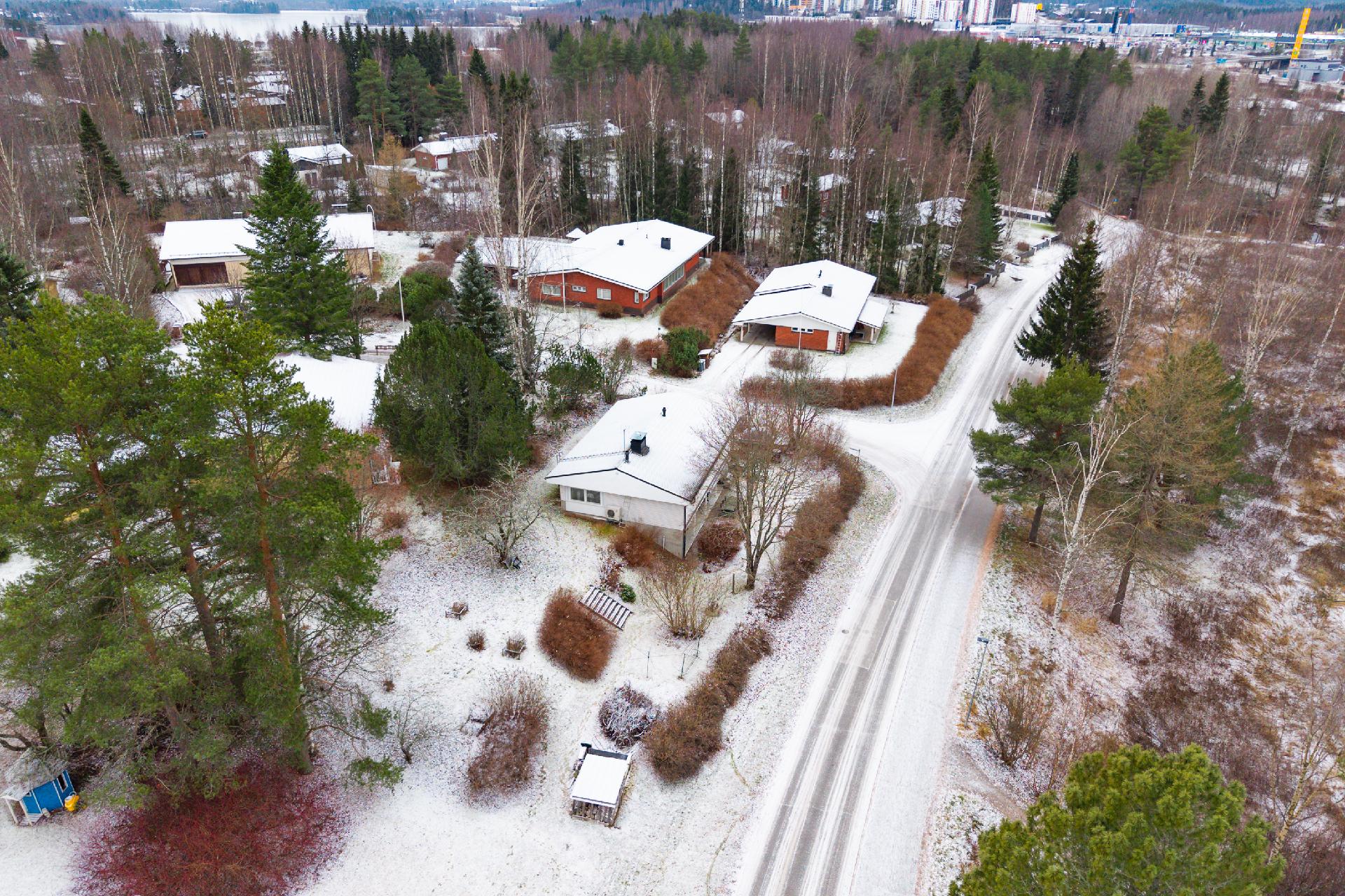 Joensuunkatu 2, Palokka, Jyväskylä