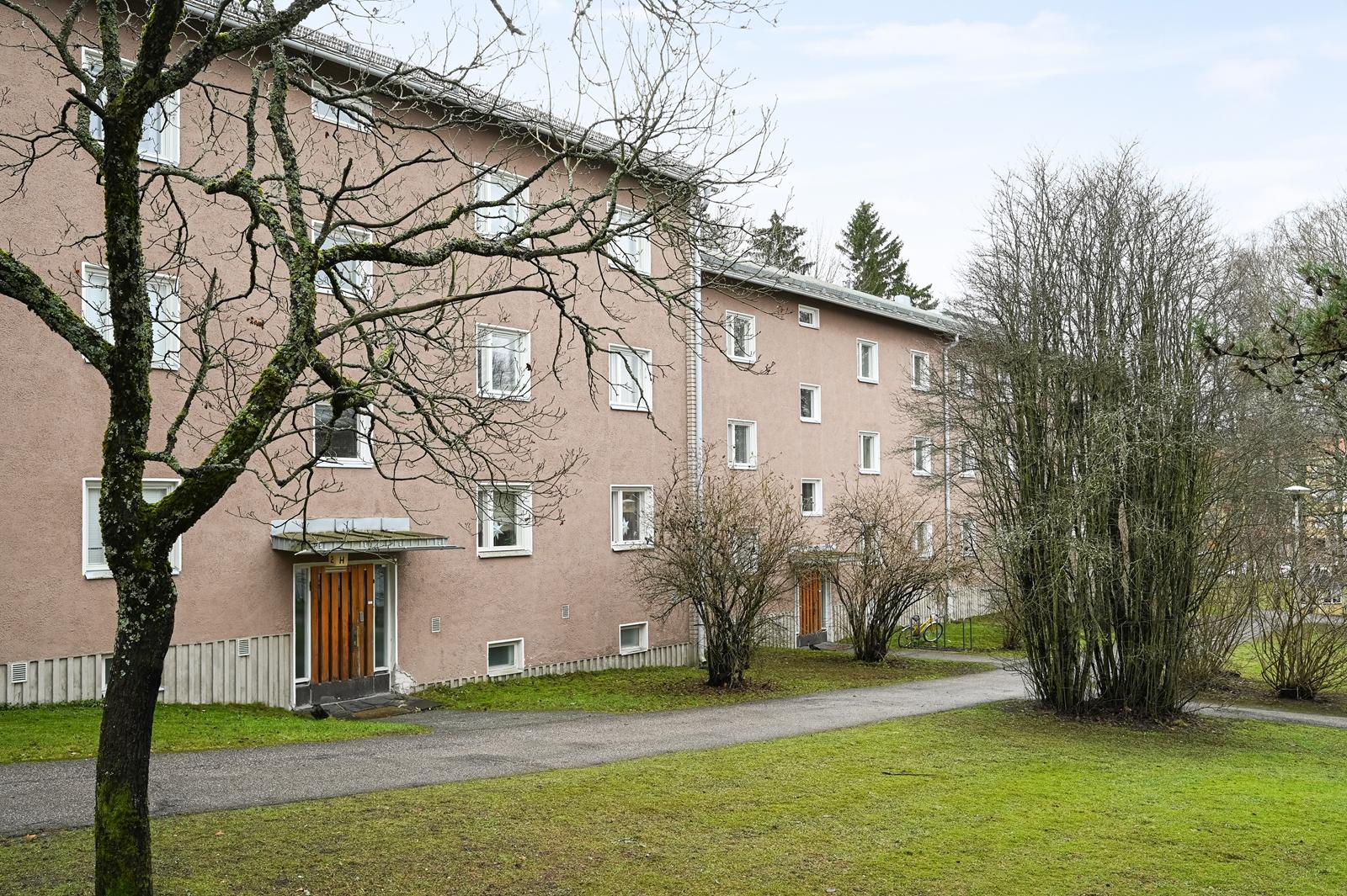 Ida Ekmanin tie 2, Pohjois-Haaga, Helsinki