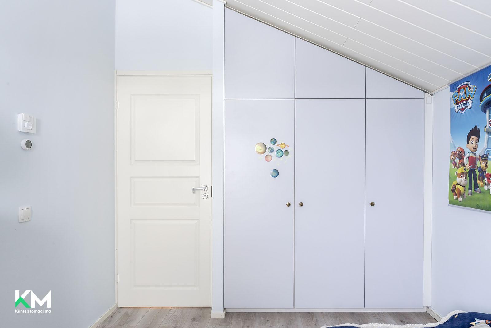 Palloilijantie 17, Kivikkokangas, Oulu