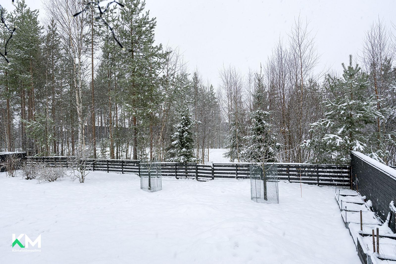 Palloilijantie 17, Kivikkokangas, Oulu