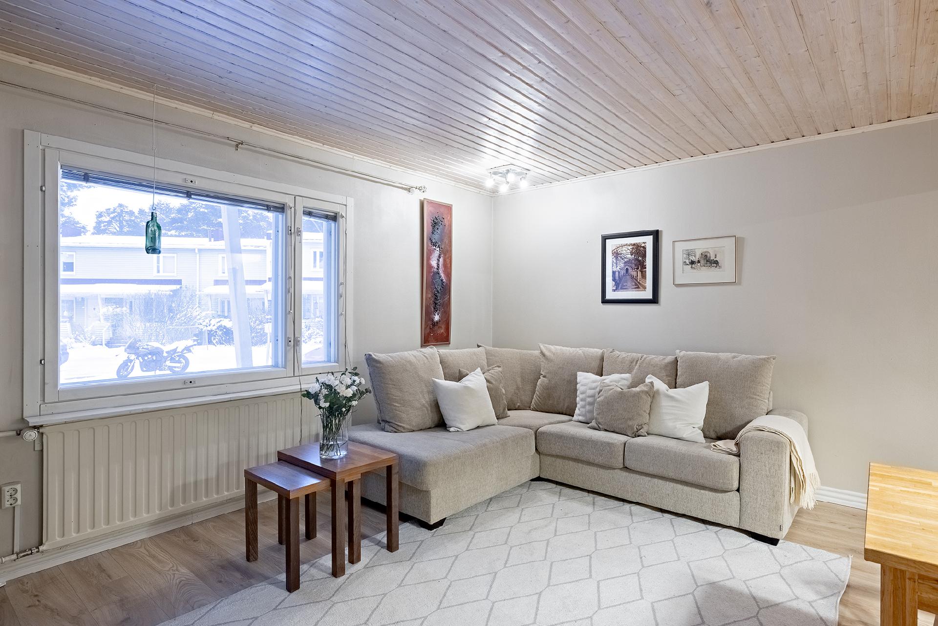 Hanhitie 4, Höyhtyä, Oulu