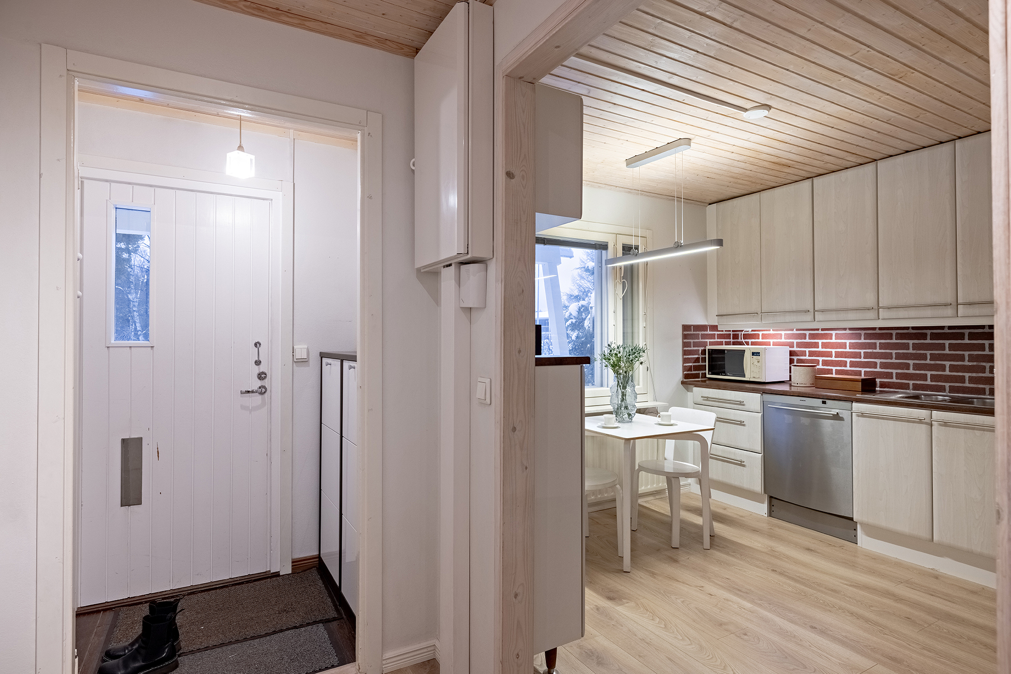 Hanhitie 4, Höyhtyä, Oulu