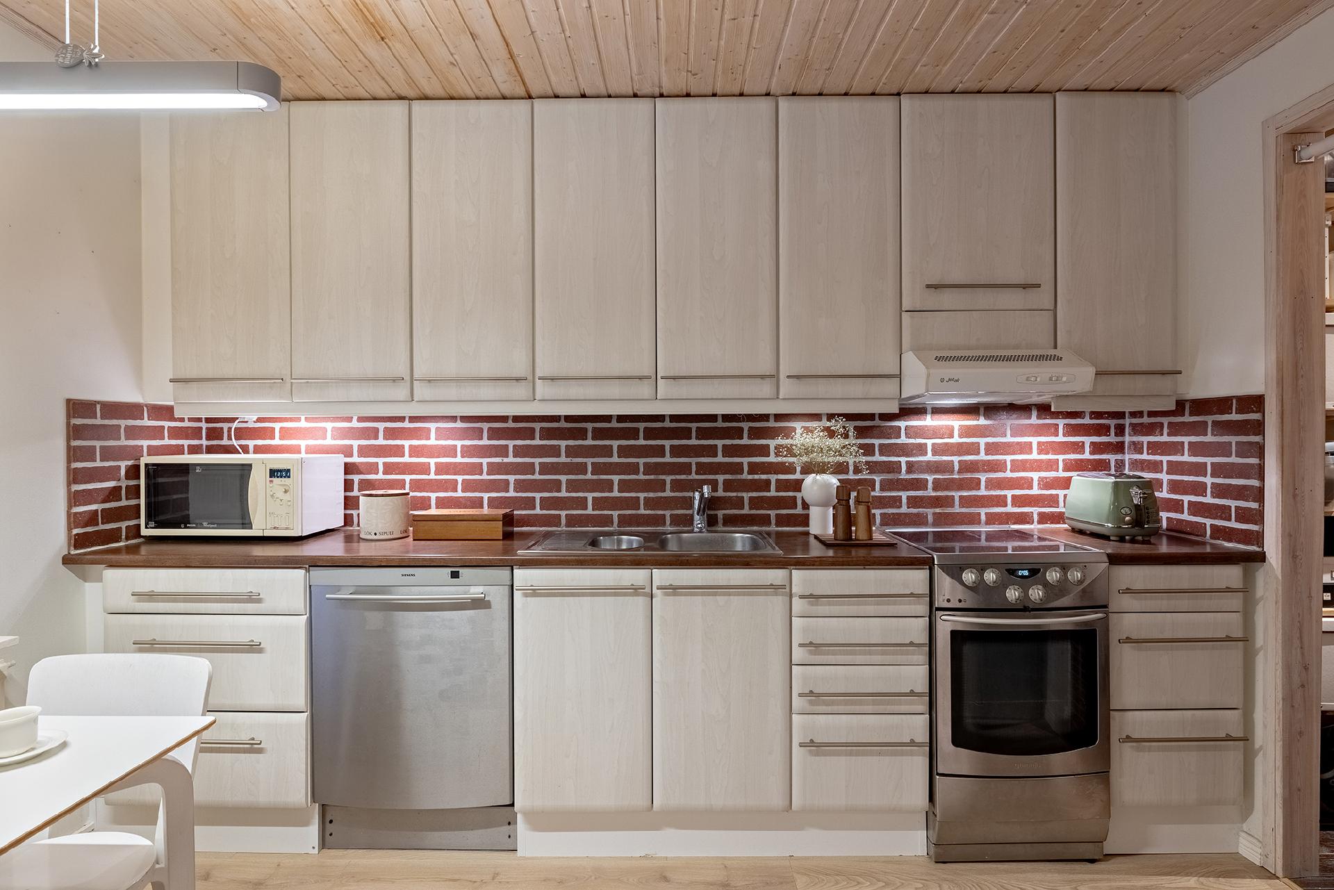 Hanhitie 4, Höyhtyä, Oulu