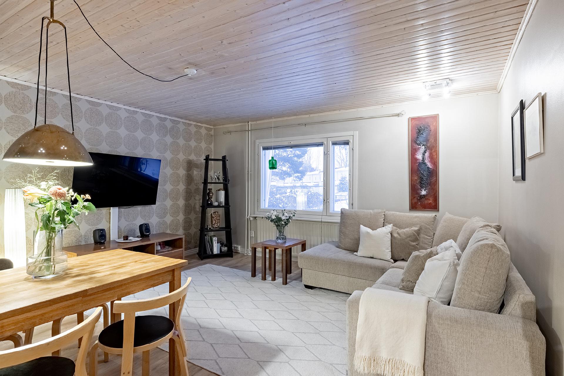 Hanhitie 4, Höyhtyä, Oulu