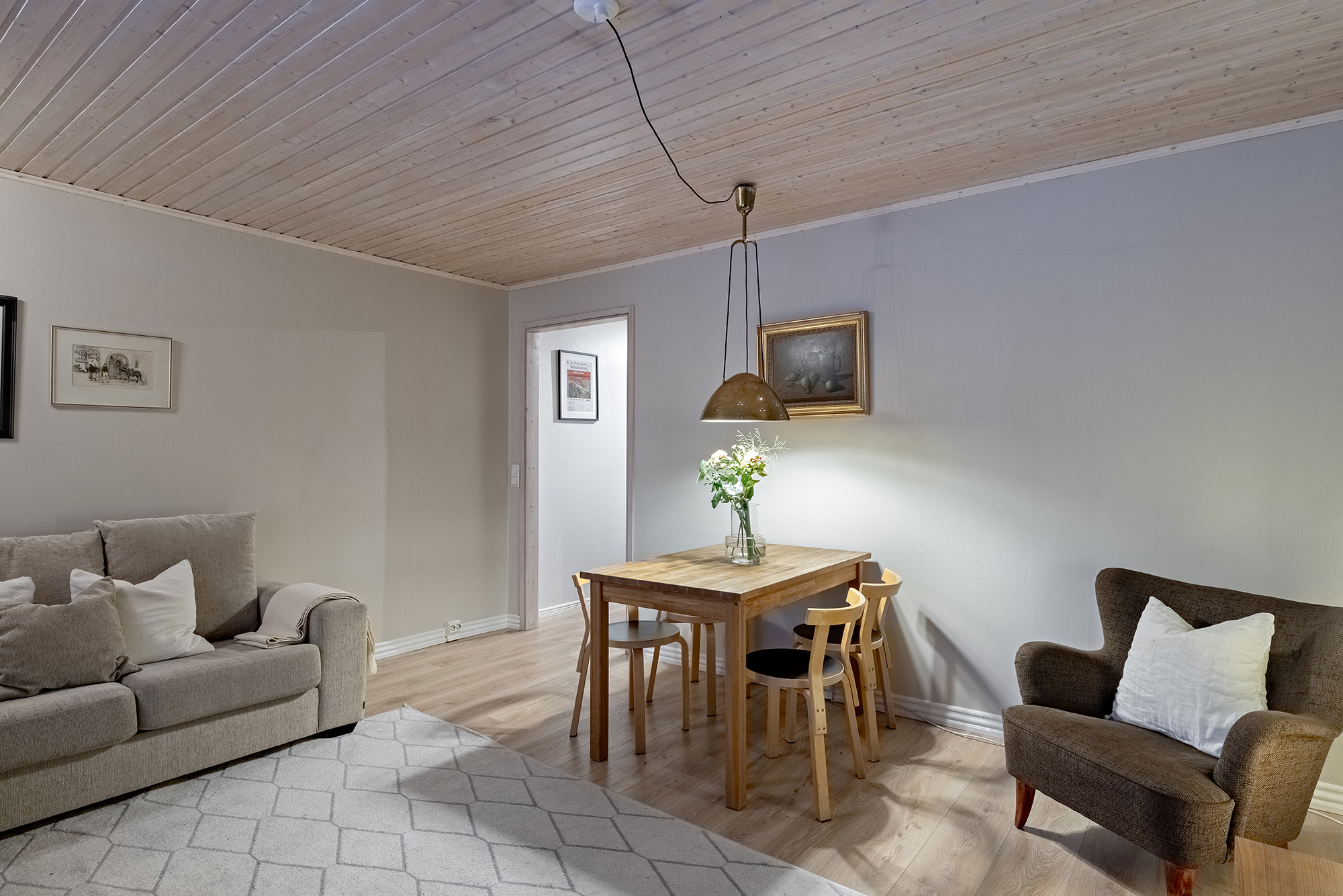 Hanhitie 4, Höyhtyä, Oulu