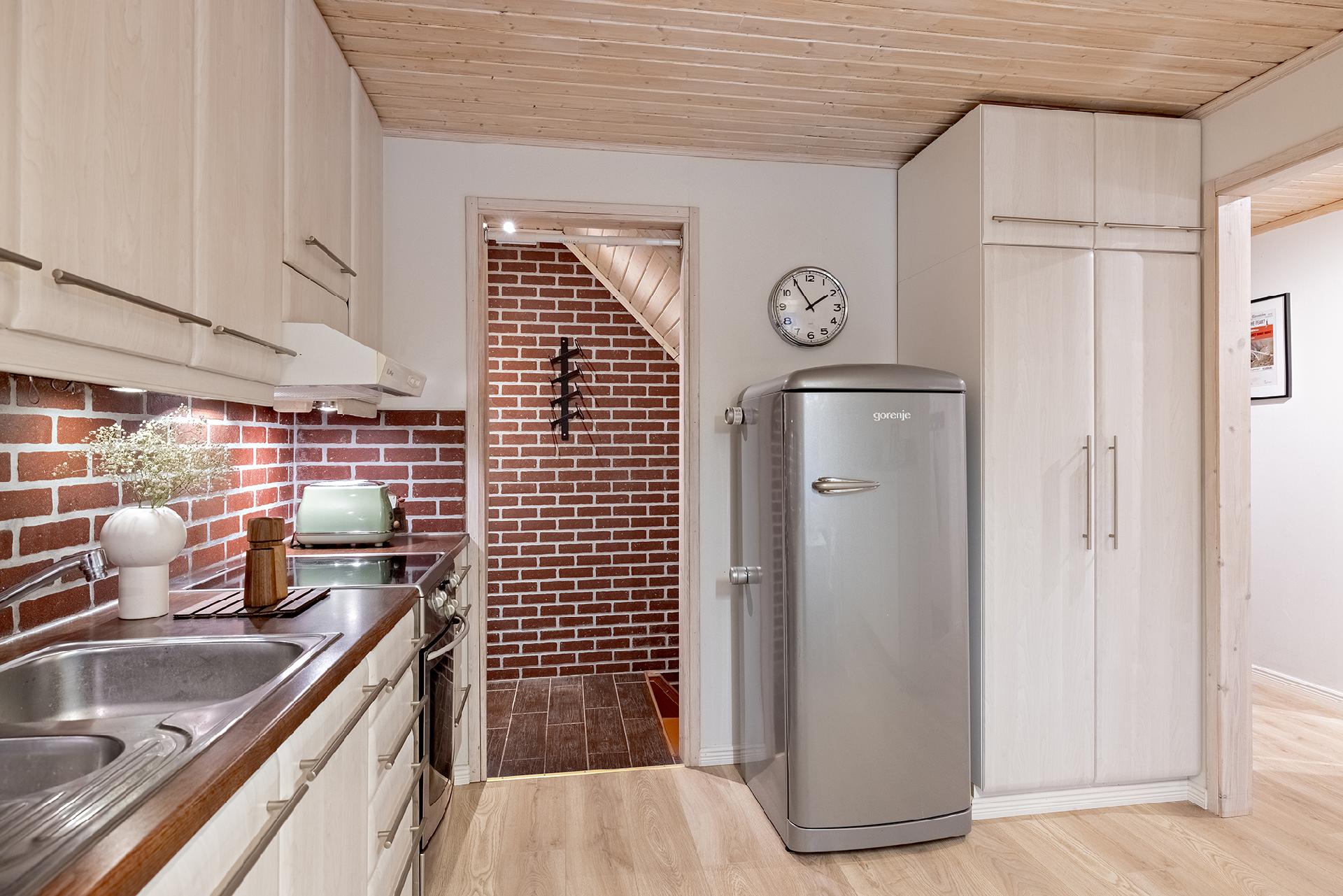 Hanhitie 4, Höyhtyä, Oulu