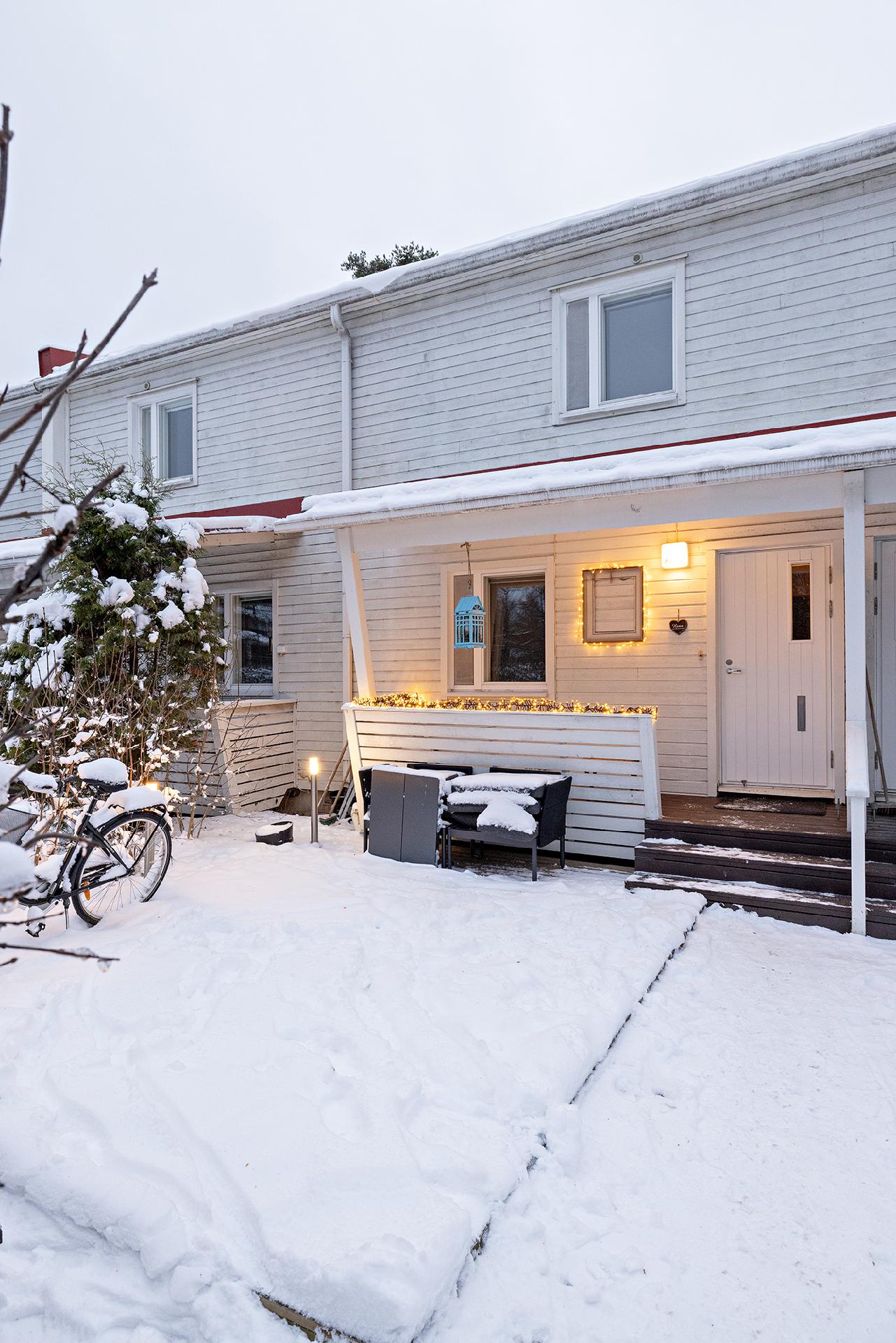 Hanhitie 4, Höyhtyä, Oulu