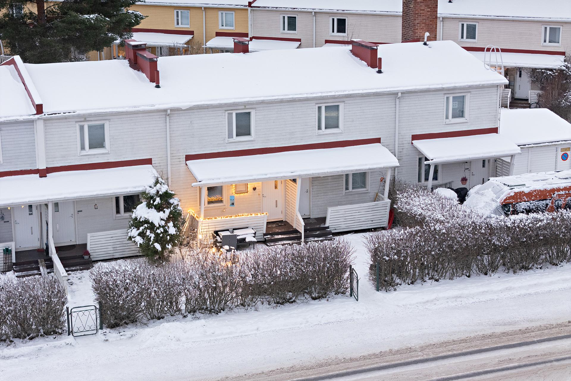 Hanhitie 4, Höyhtyä, Oulu