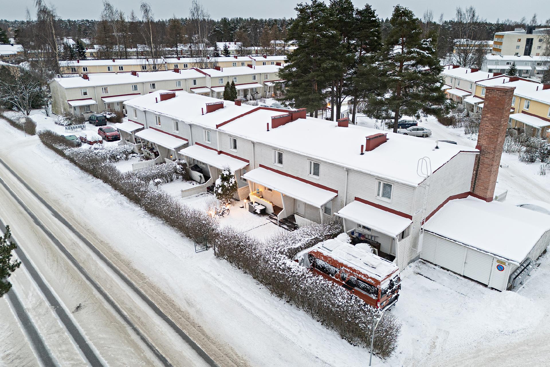 Hanhitie 4, Höyhtyä, Oulu