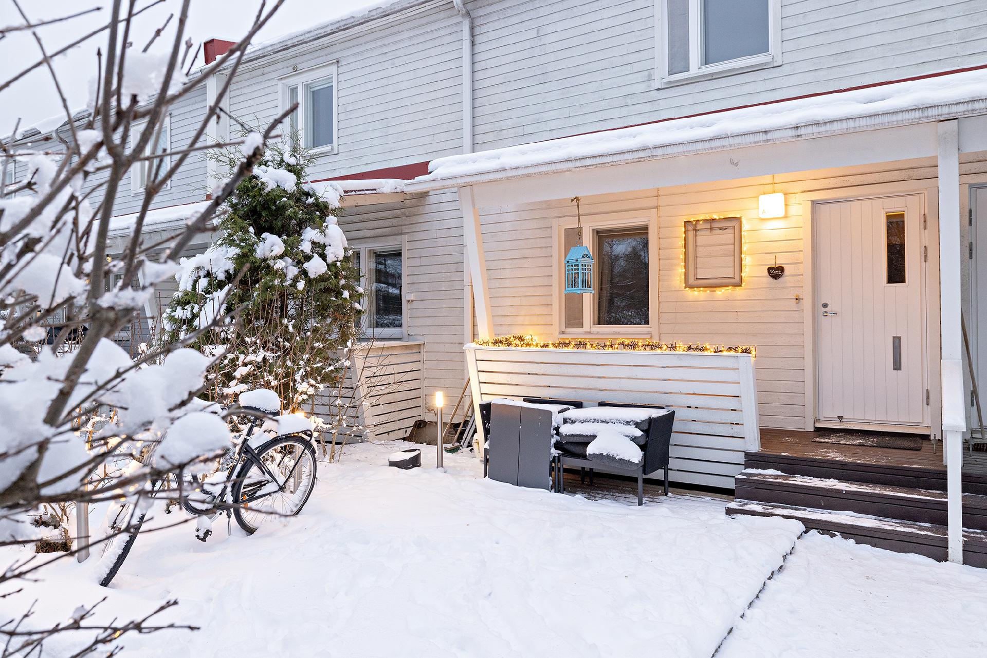 Hanhitie 4, Höyhtyä, Oulu