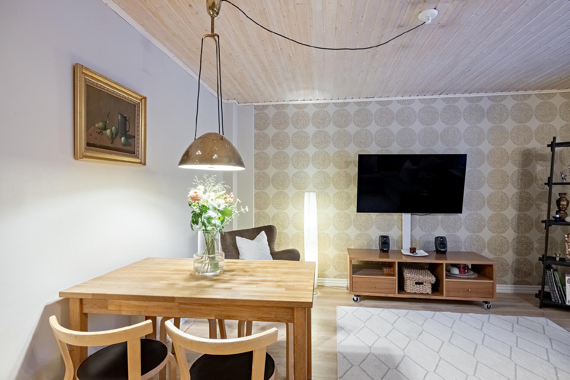 Hanhitie 4, Höyhtyä, Oulu