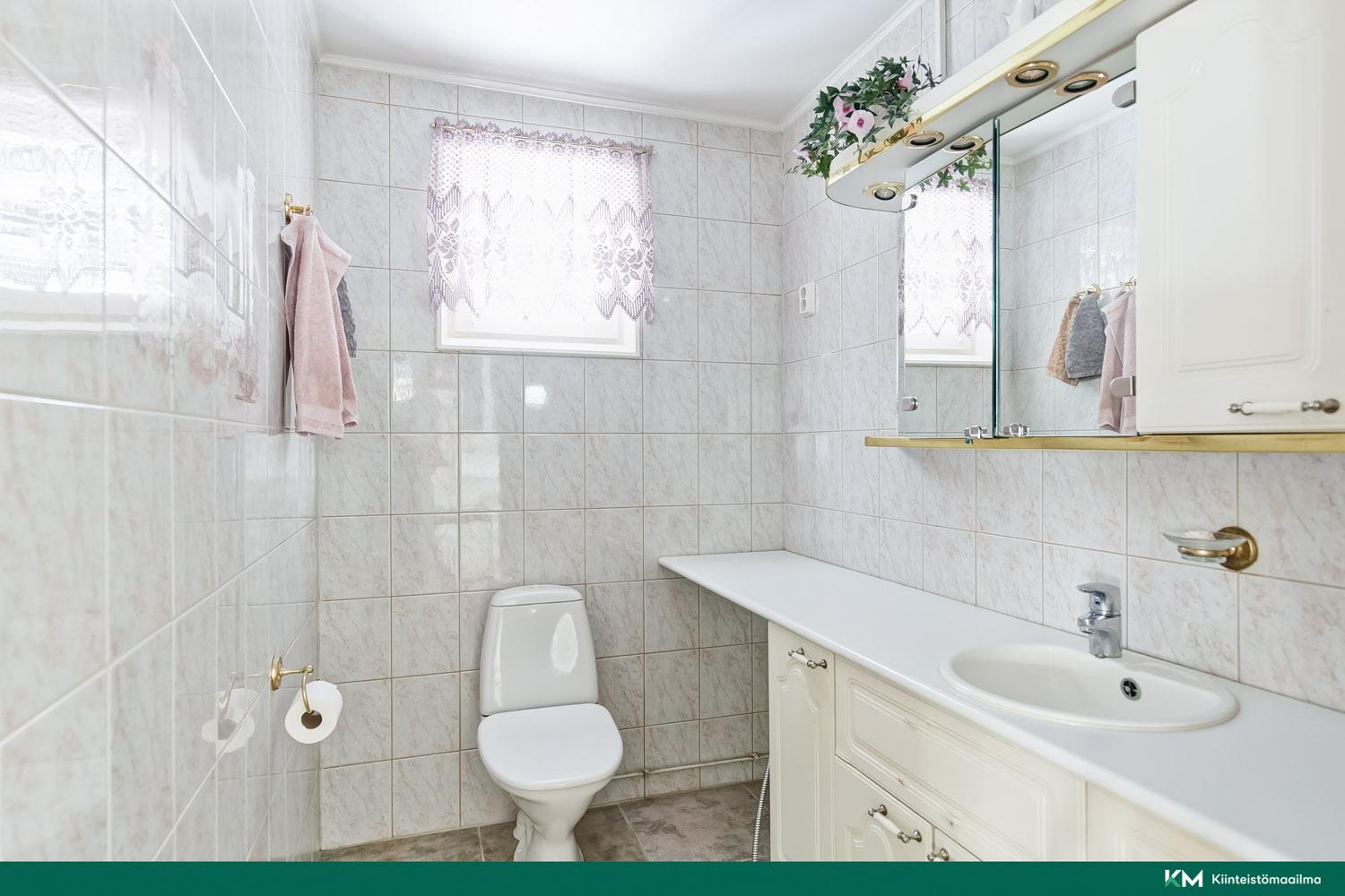 Välttikatu 13, Ikuri, Tampere