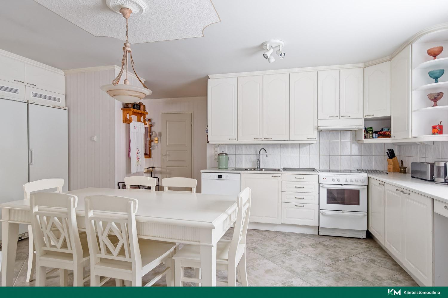 Välttikatu 13, Ikuri, Tampere