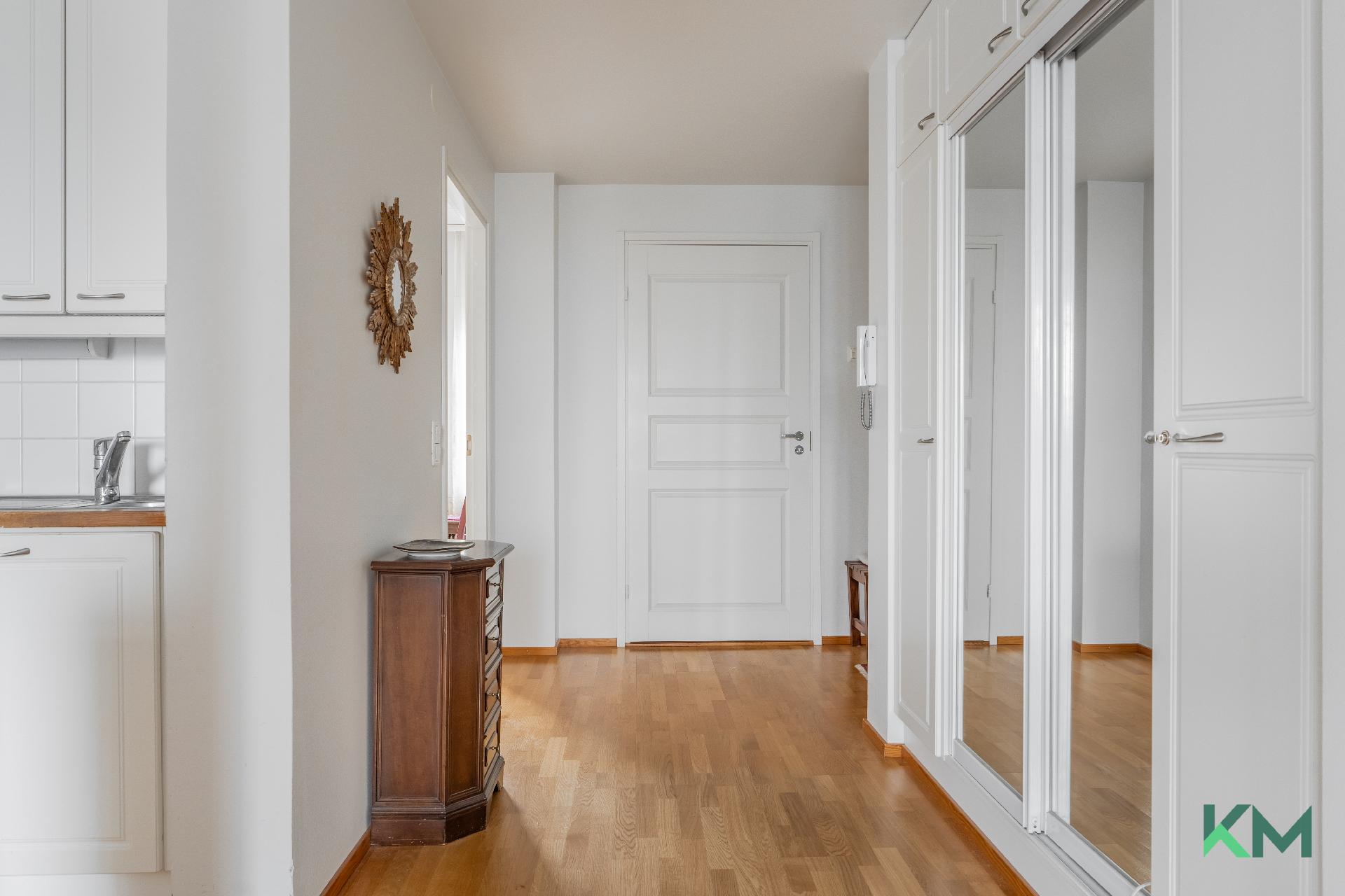 Leikosaarentie 27, Aurinkolahti, Helsinki