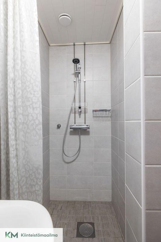 Rauhankatu 4, Kotkansaari, Kotka