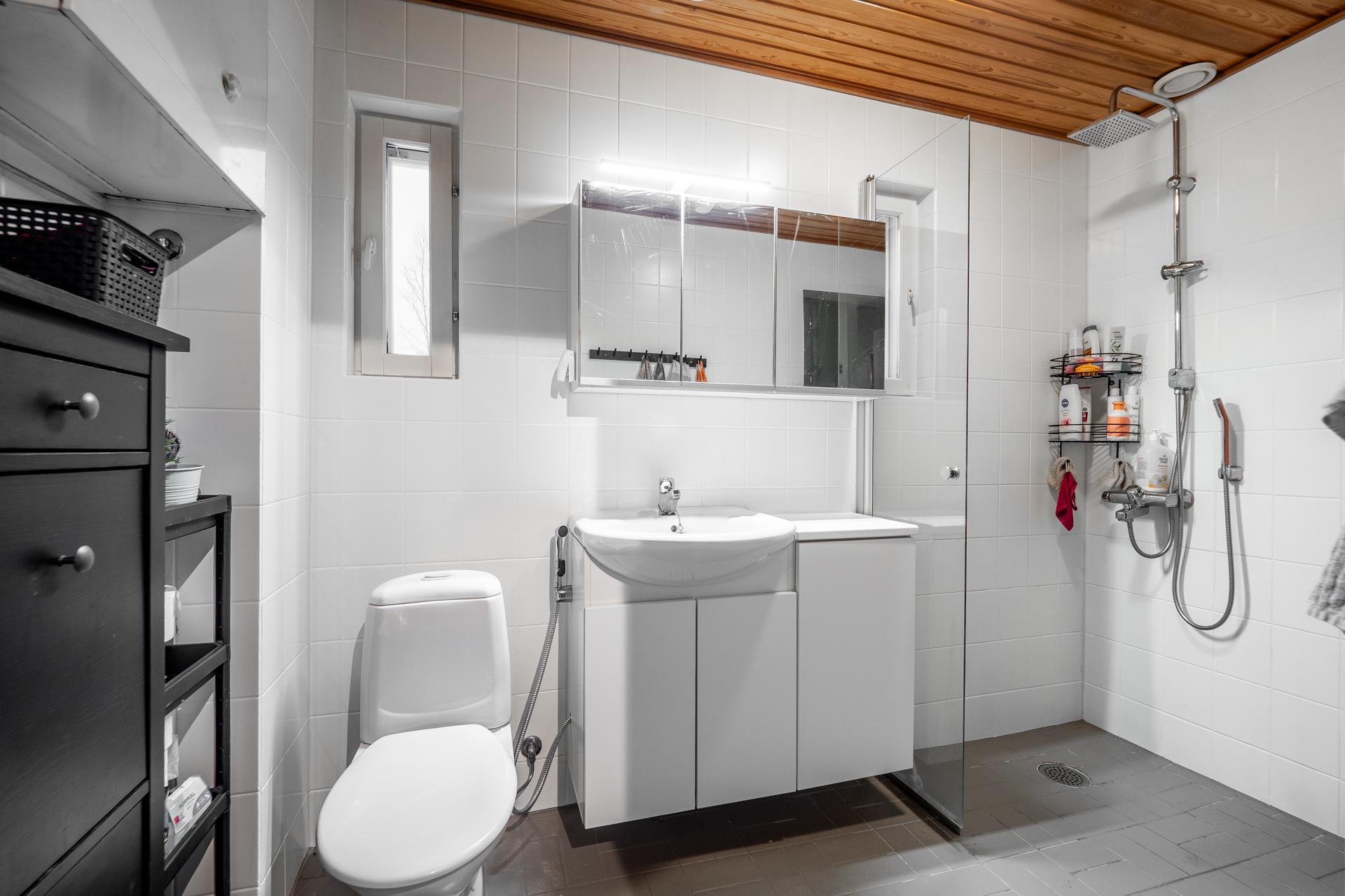 Karinkannantie 15, Karinkanta, Oulu