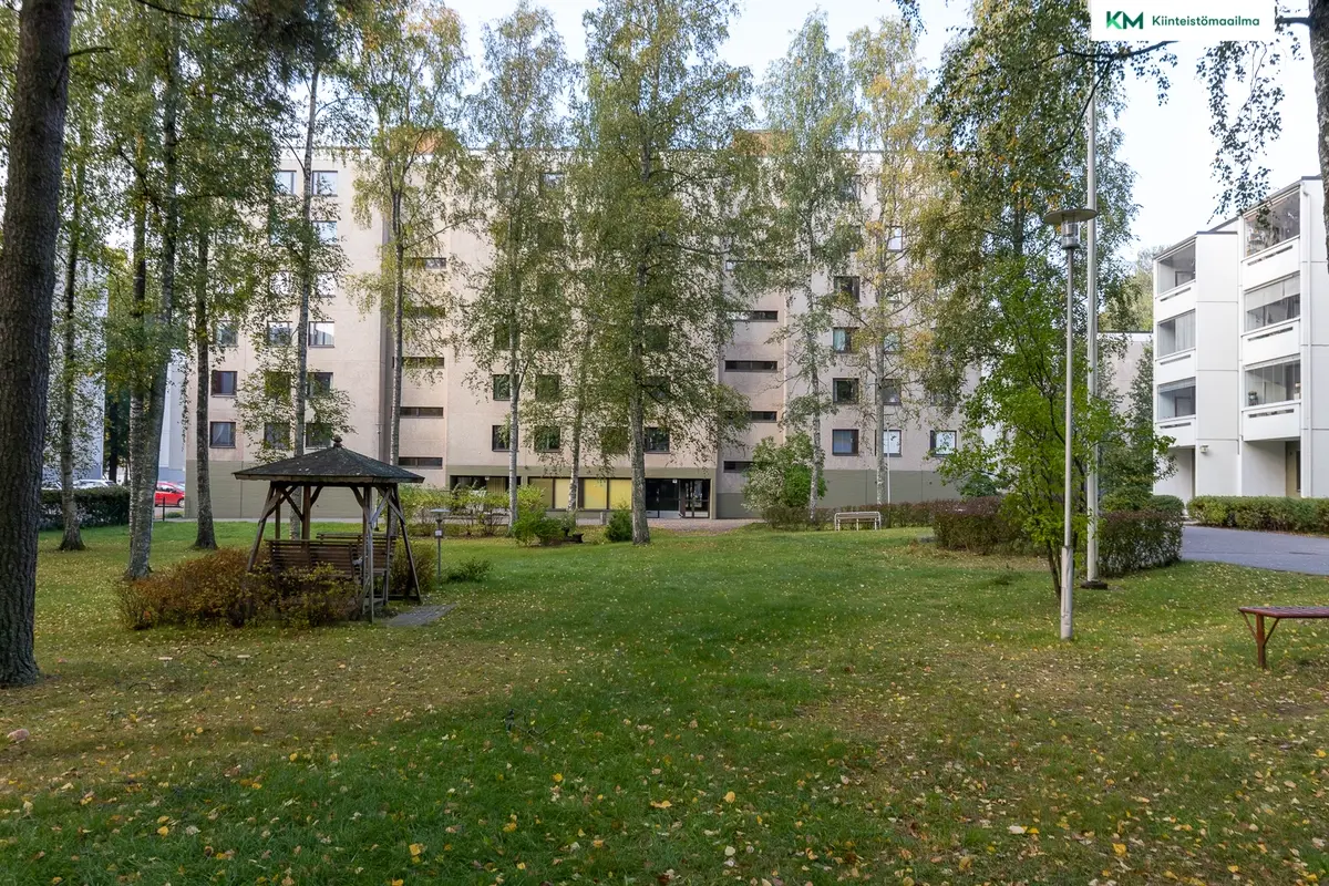 Teuvo Pakkalan tie 12, Pohjois-Haaga, Helsinki