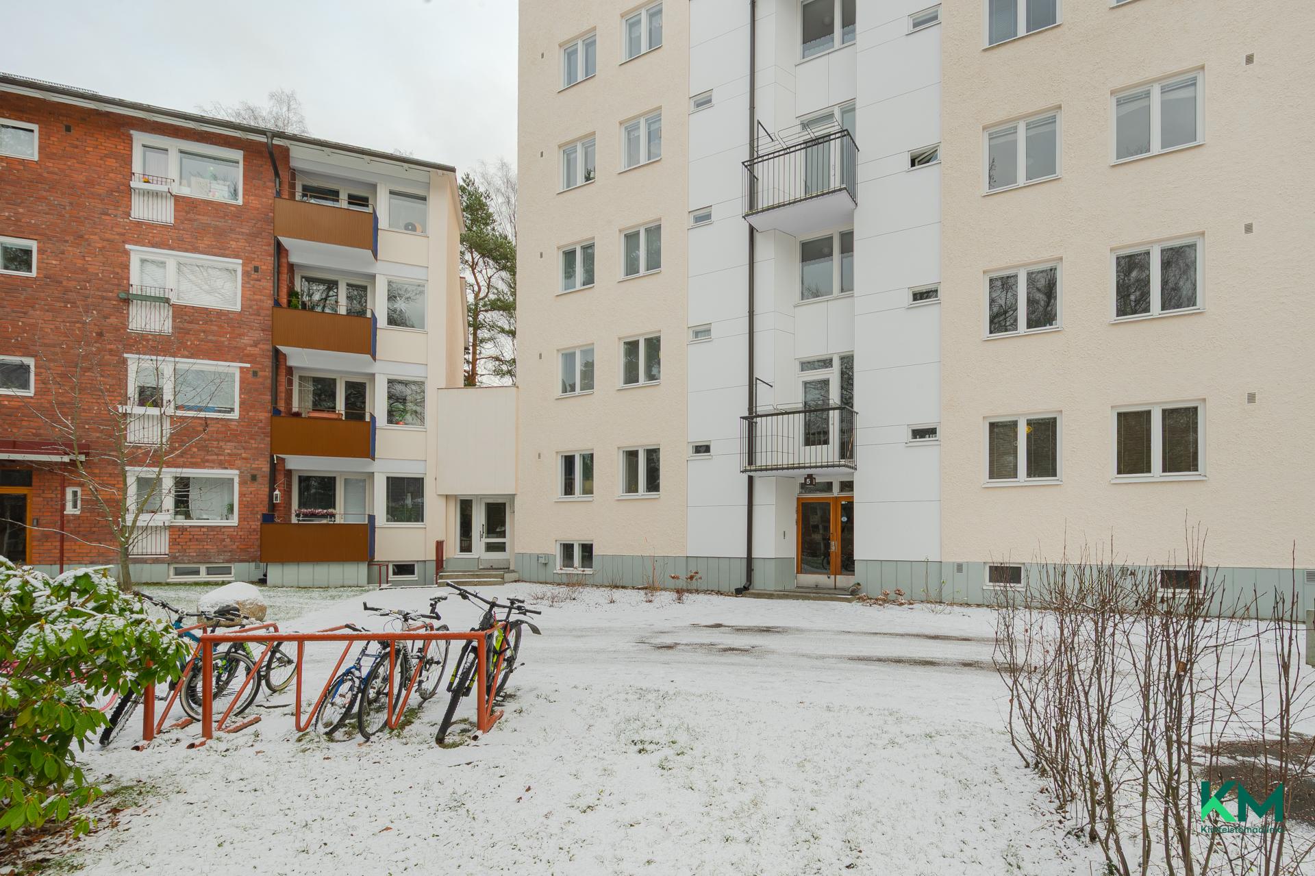 Porintie 5, Munkkivuori, Helsinki