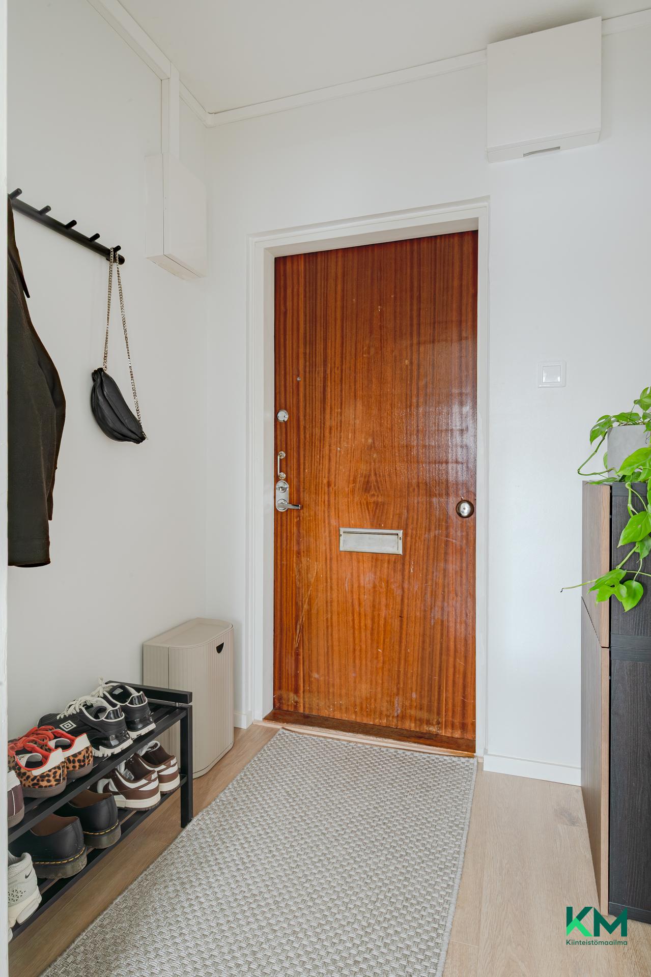 Porintie 5, Munkkivuori, Helsinki