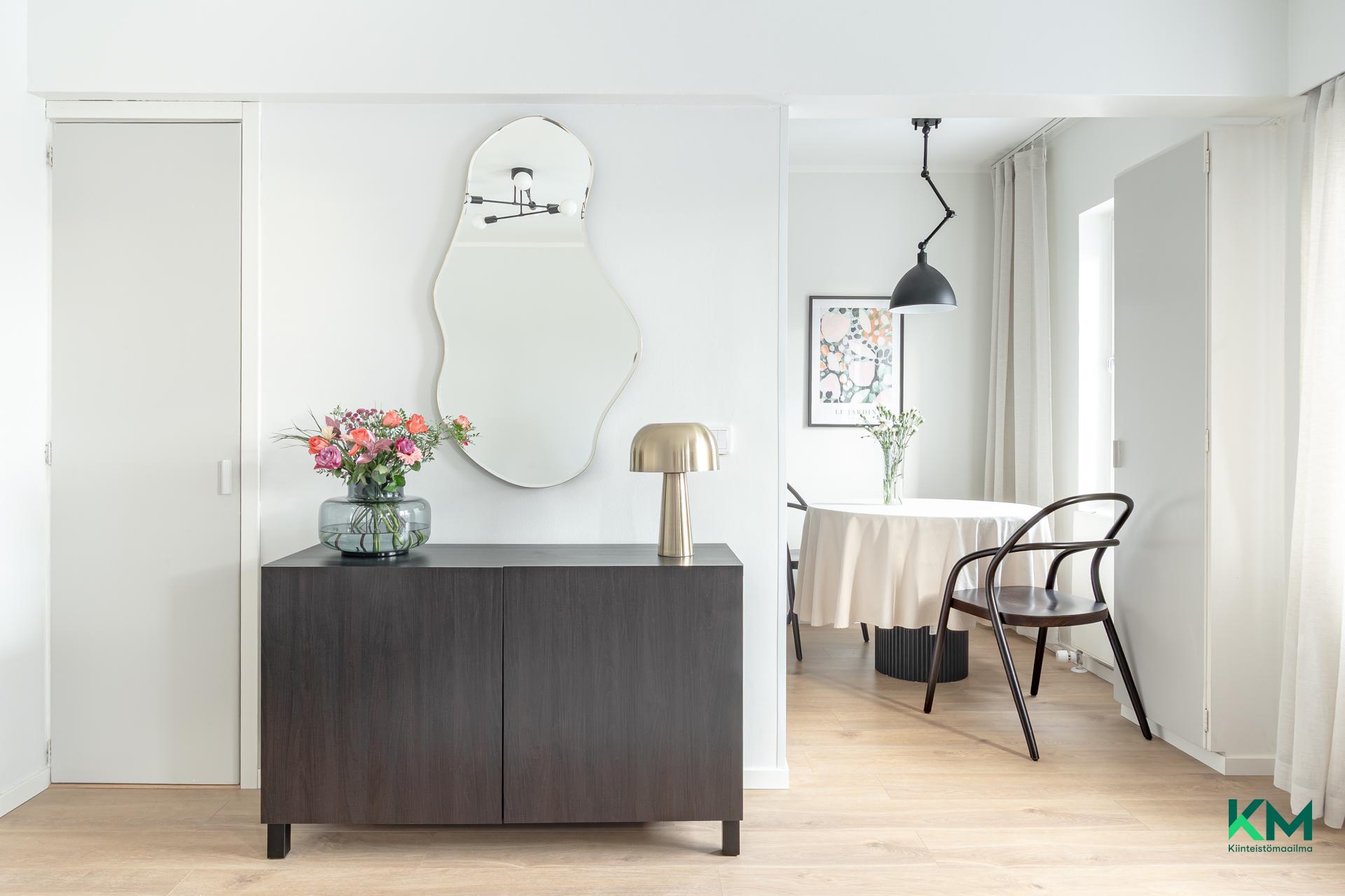 Porintie 5, Munkkivuori, Helsinki