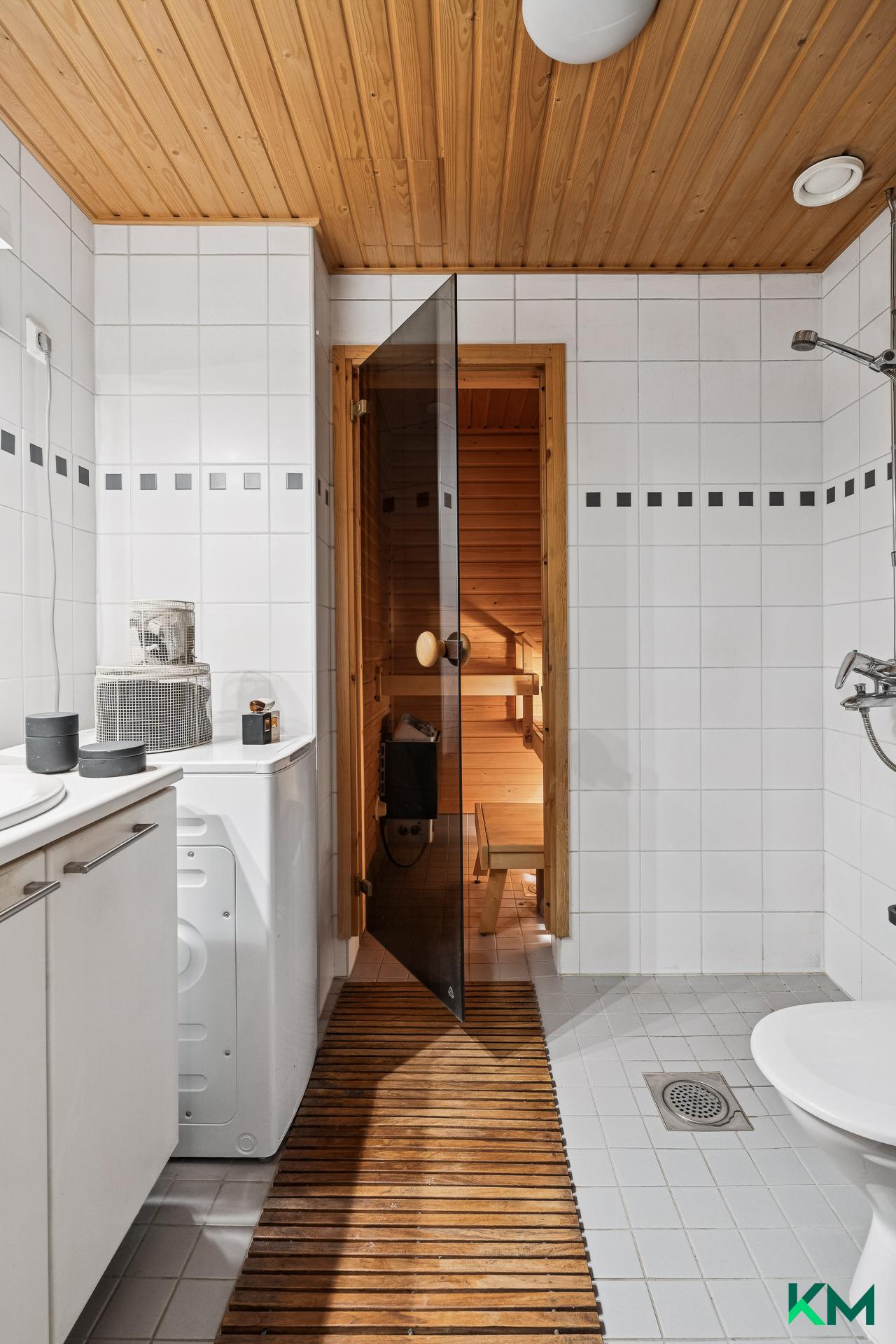 Puolikkotie 1, Matinkylä, Espoo