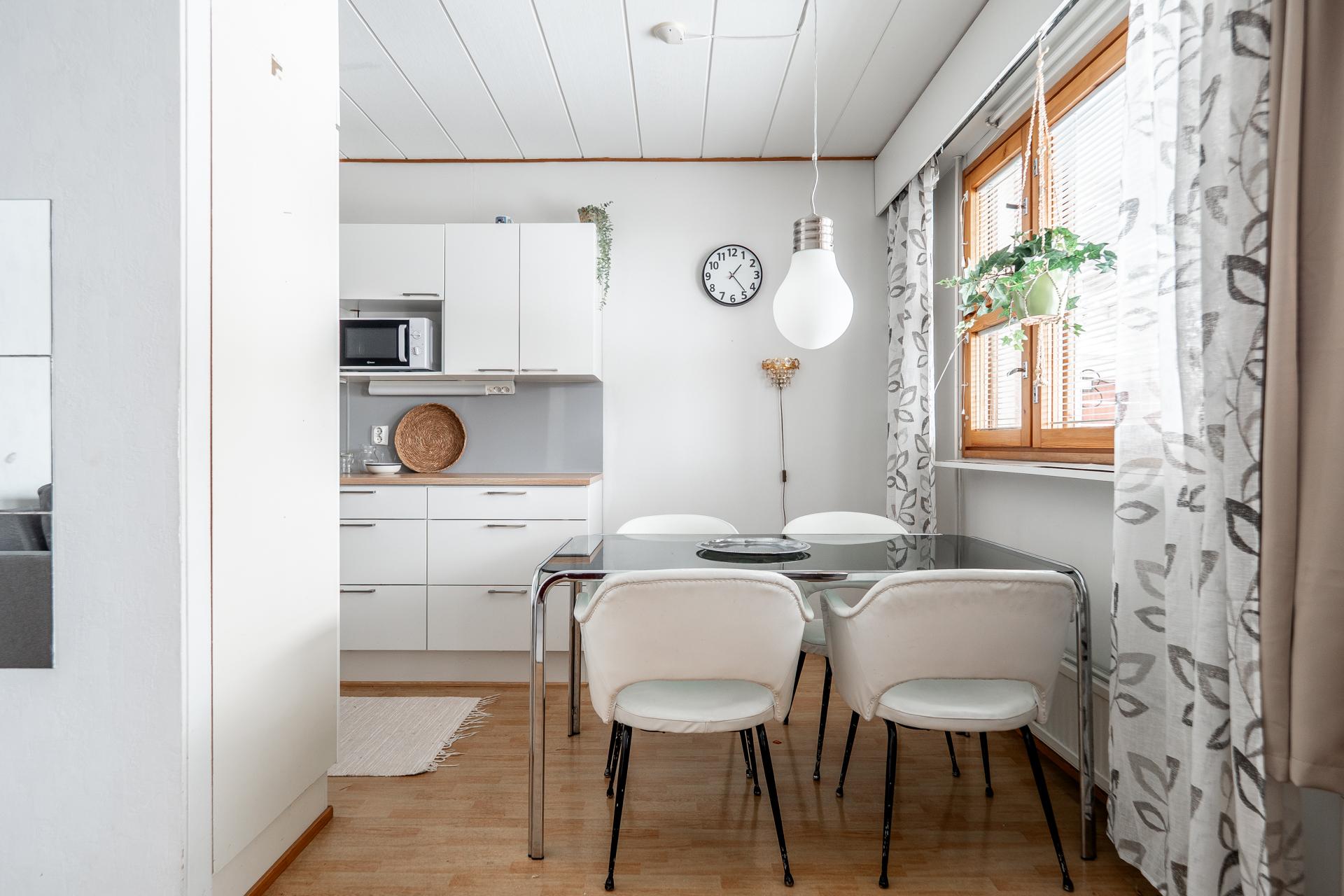 Kvartsitie 4, Knuutilankangas, Oulu