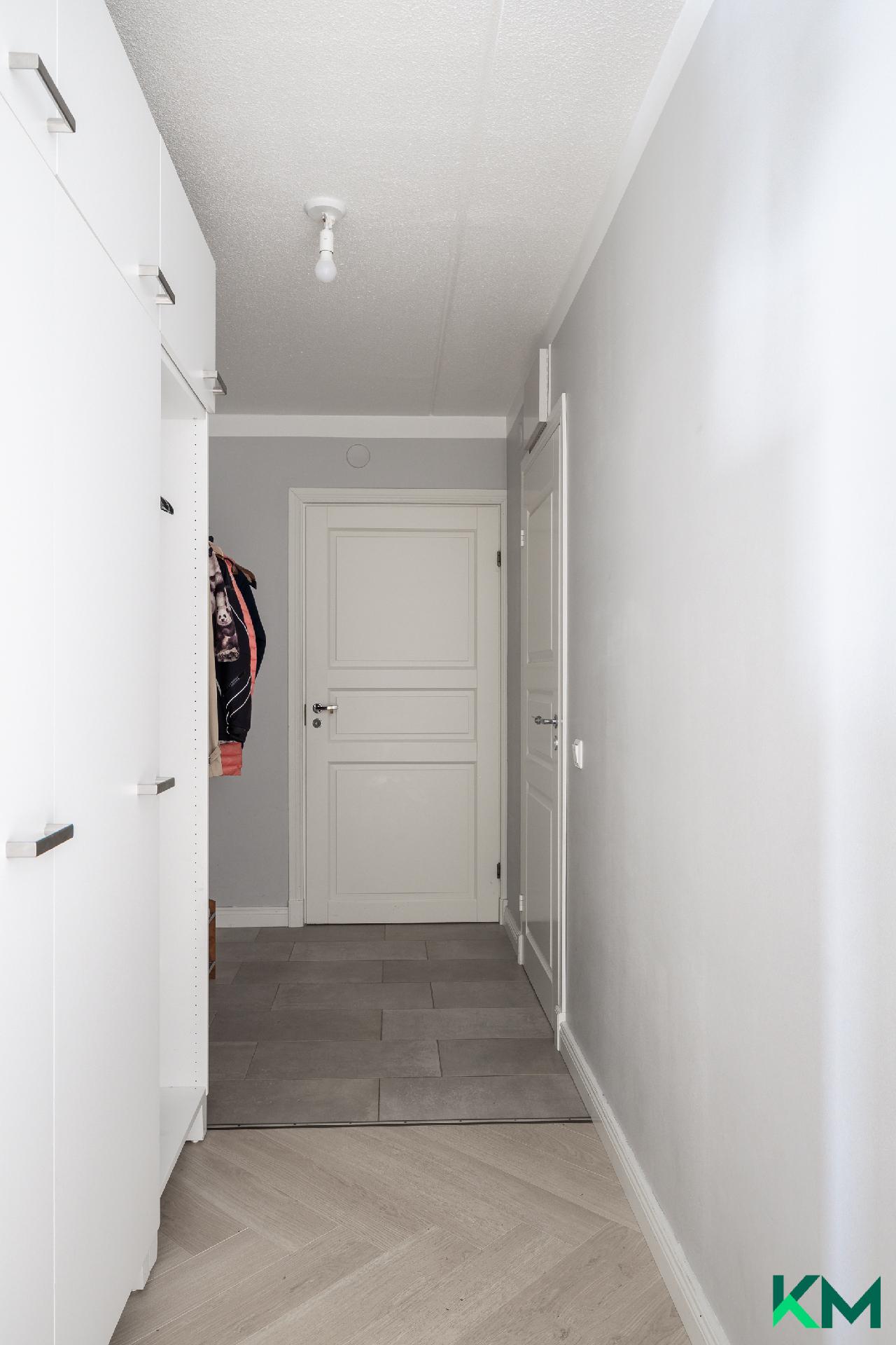 Hiekkalaiturintie 3, Kallahti, Helsinki