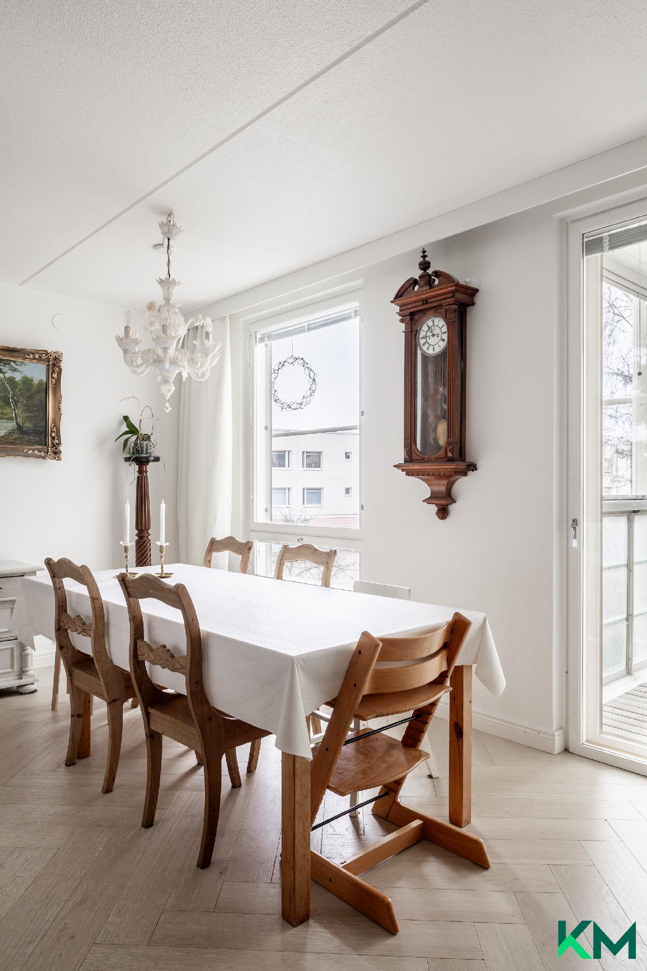 Hiekkalaiturintie 3, Kallahti, Helsinki