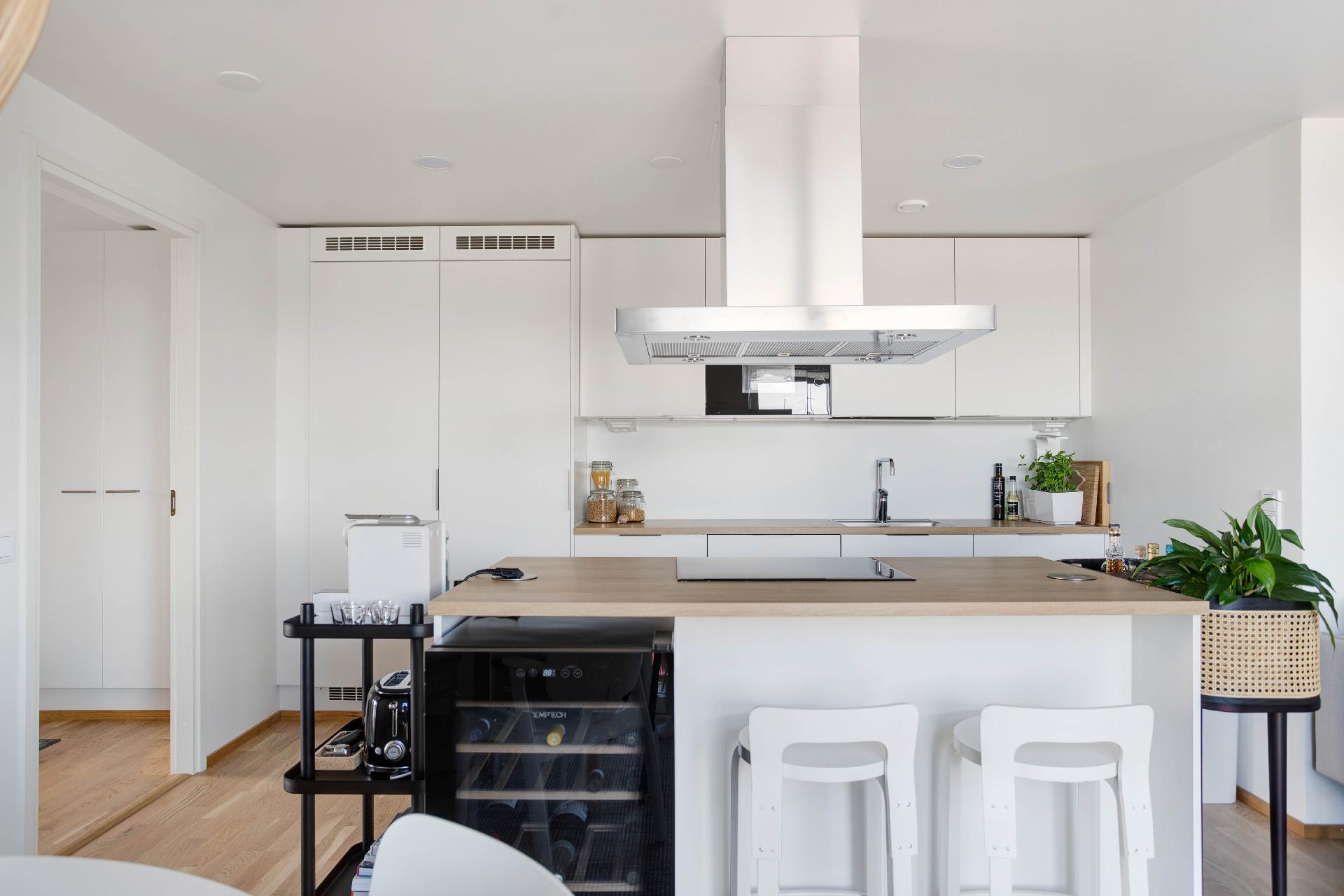 Särkiniementie 3b, Lauttasaari, Helsinki