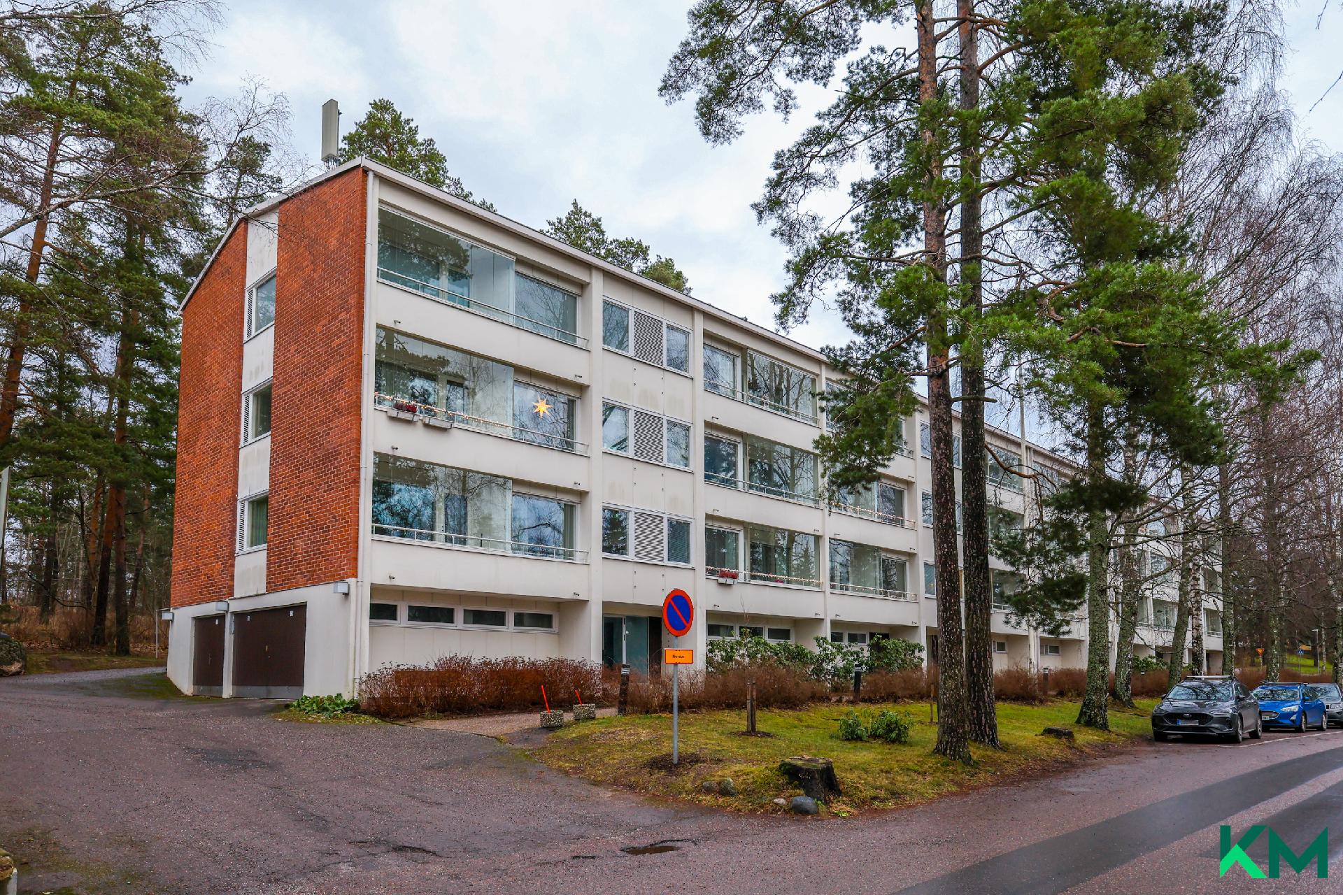 Puhurinpolku 1, Tapiola, Espoo