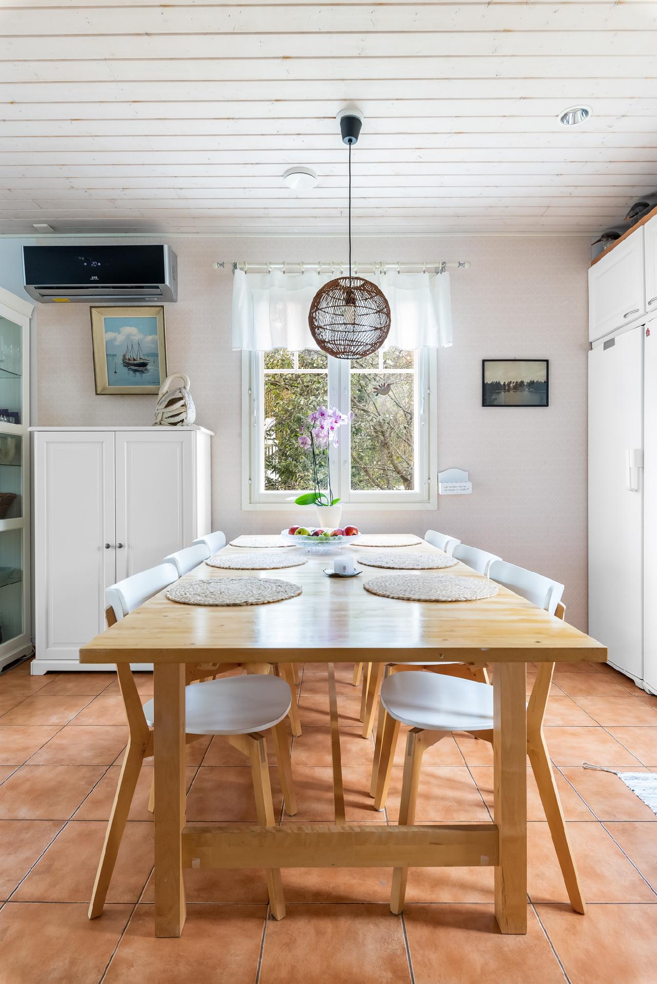 Peltorinne 5, Siuntio