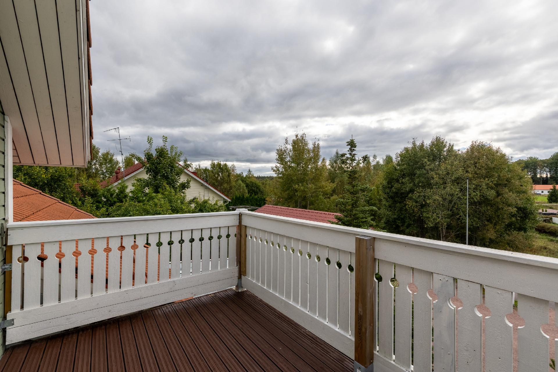 Peltorinne 5, Siuntio