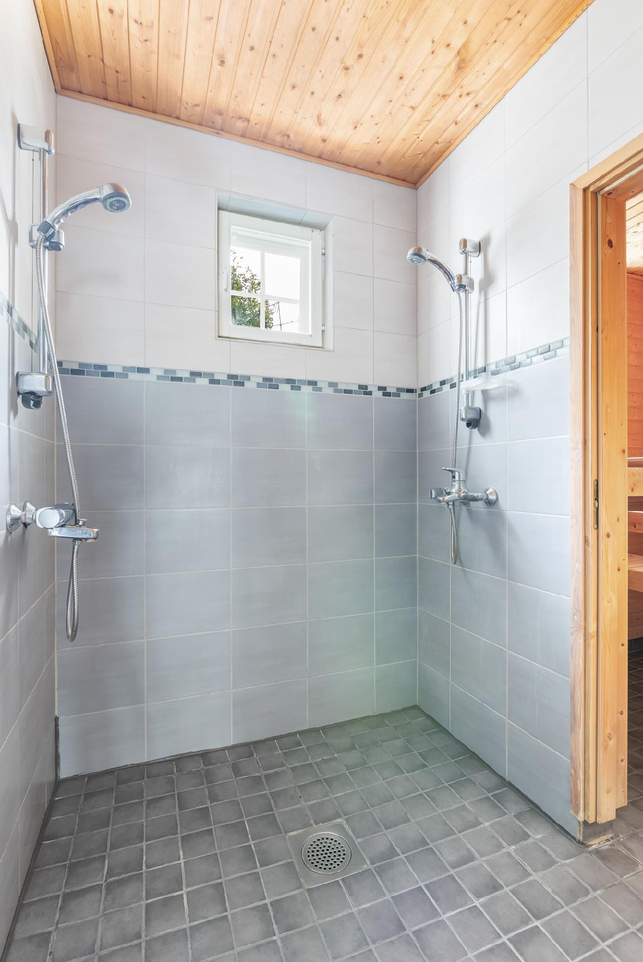 Peltorinne 5, Siuntio