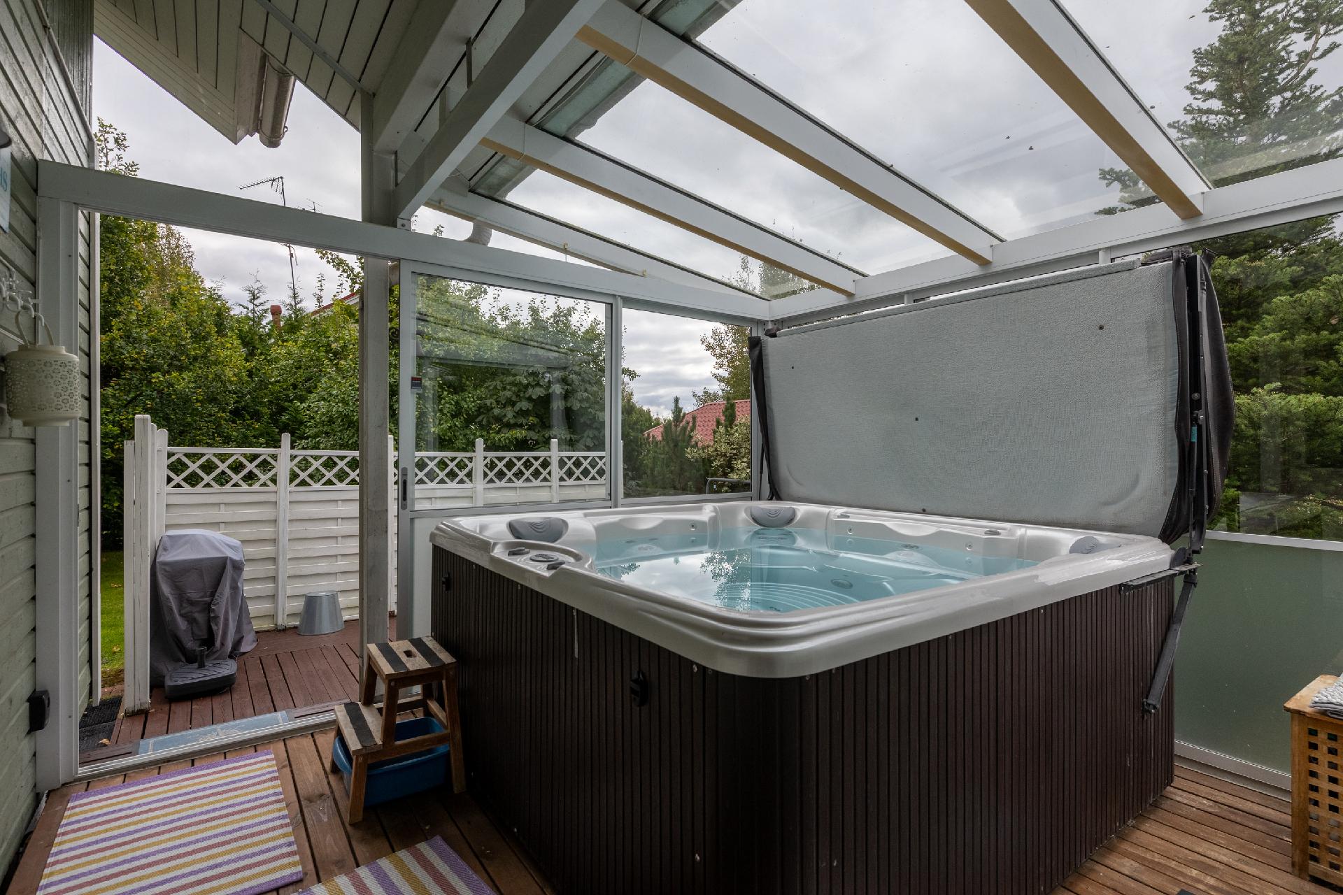 Peltorinne 5, Siuntio